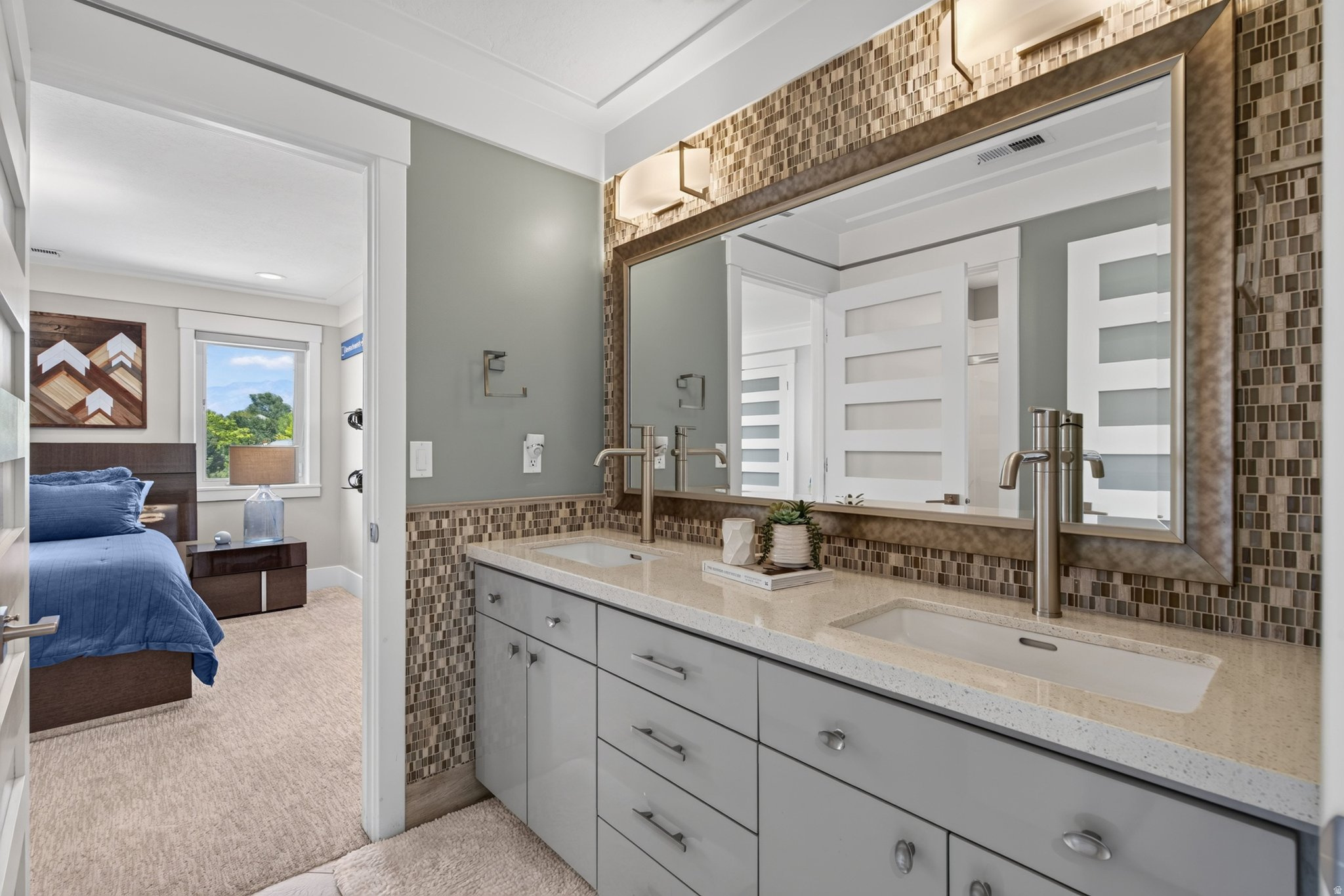 main property photo 77