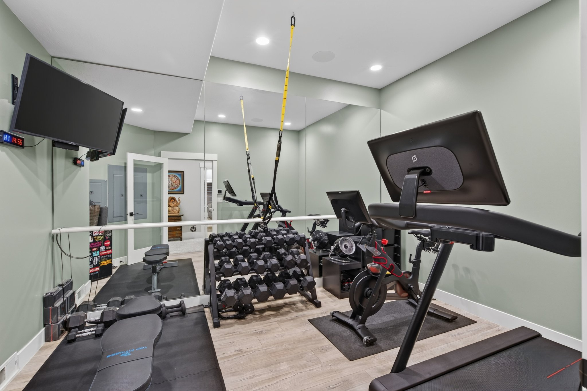 main property photo 88