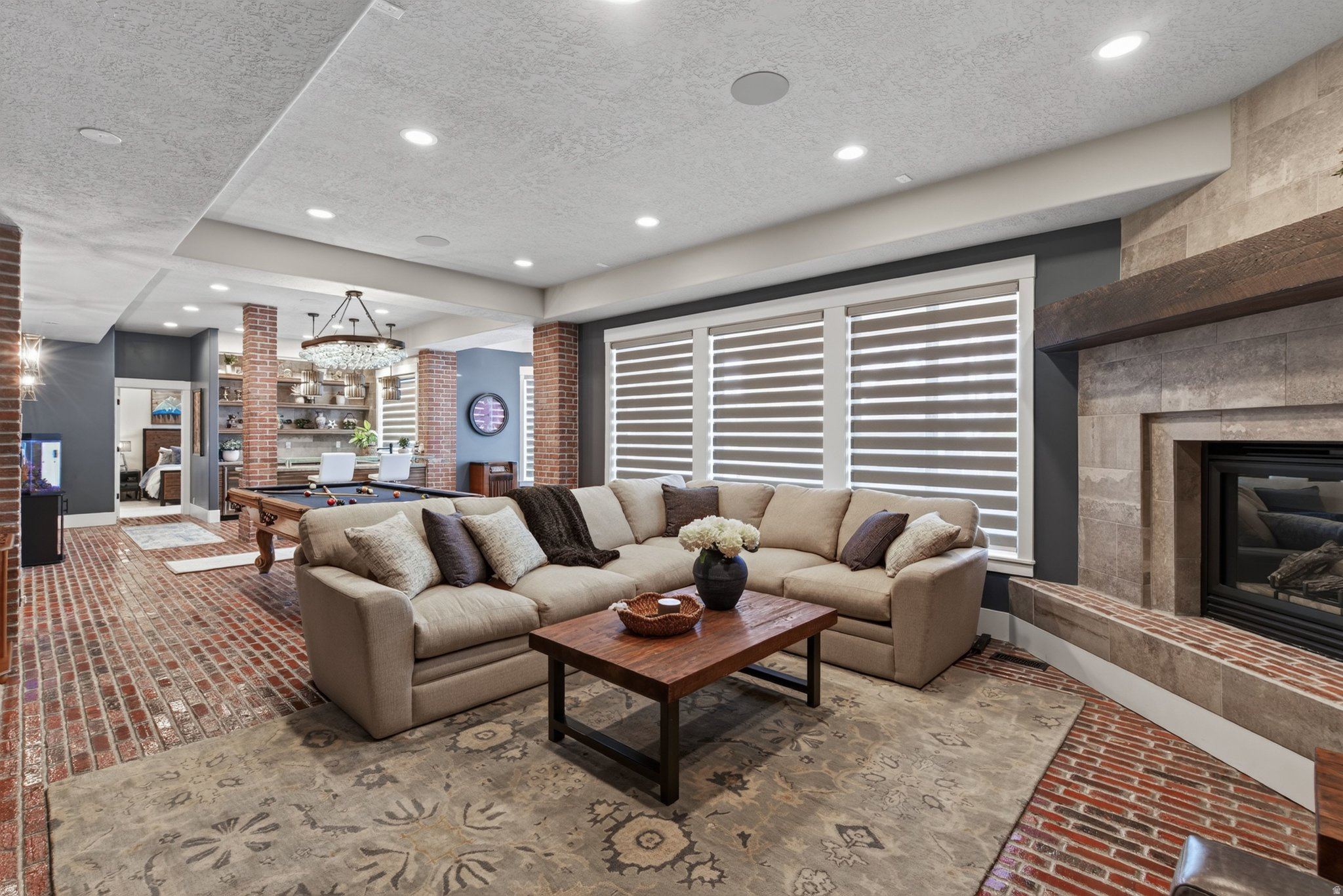 main property photo 99