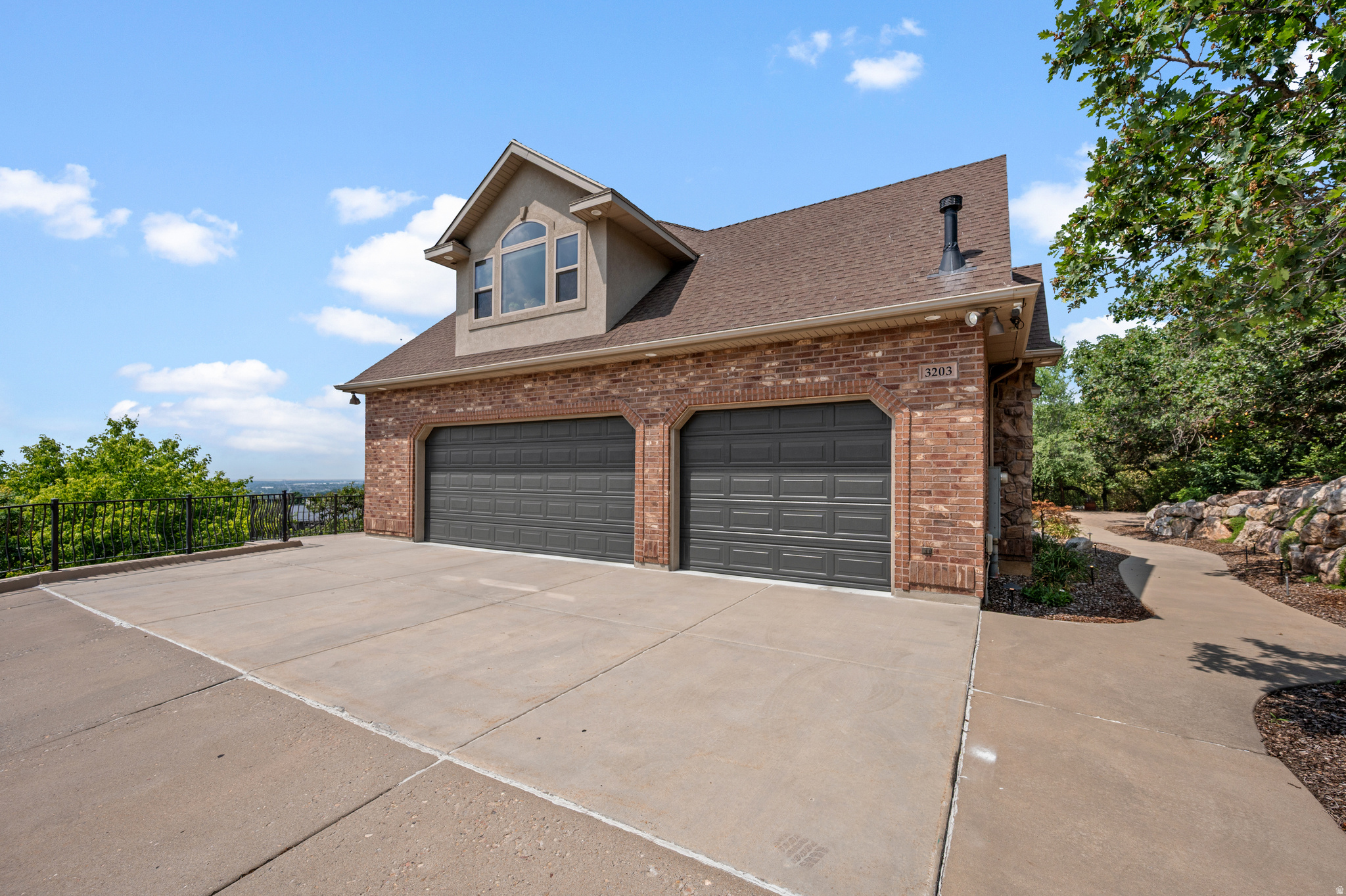 main property photo 69