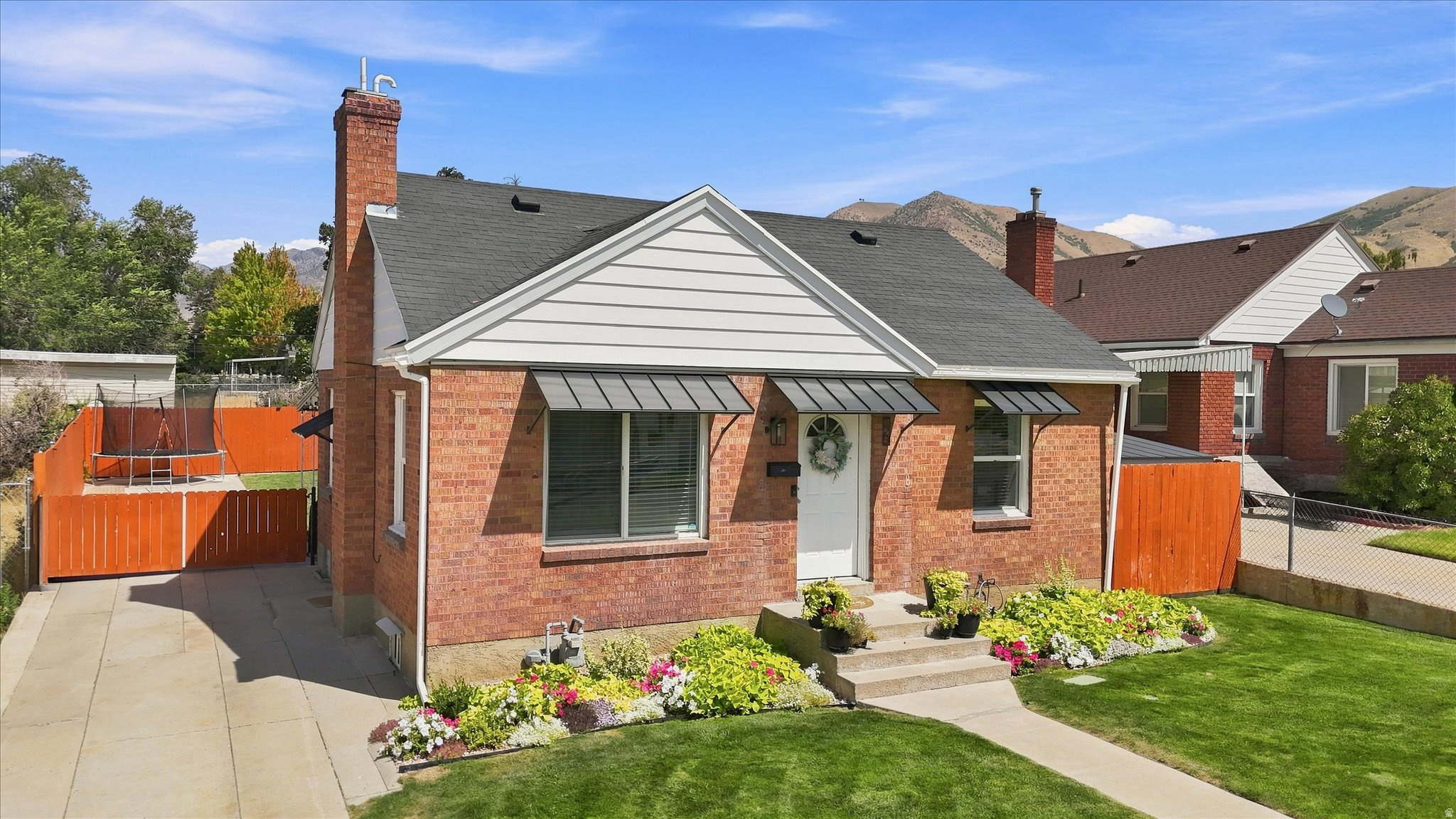 main property photo 23
