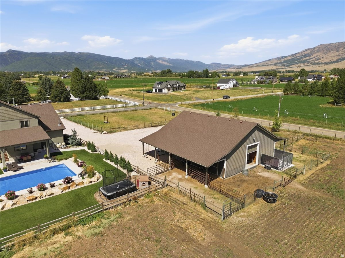 main property photo 66