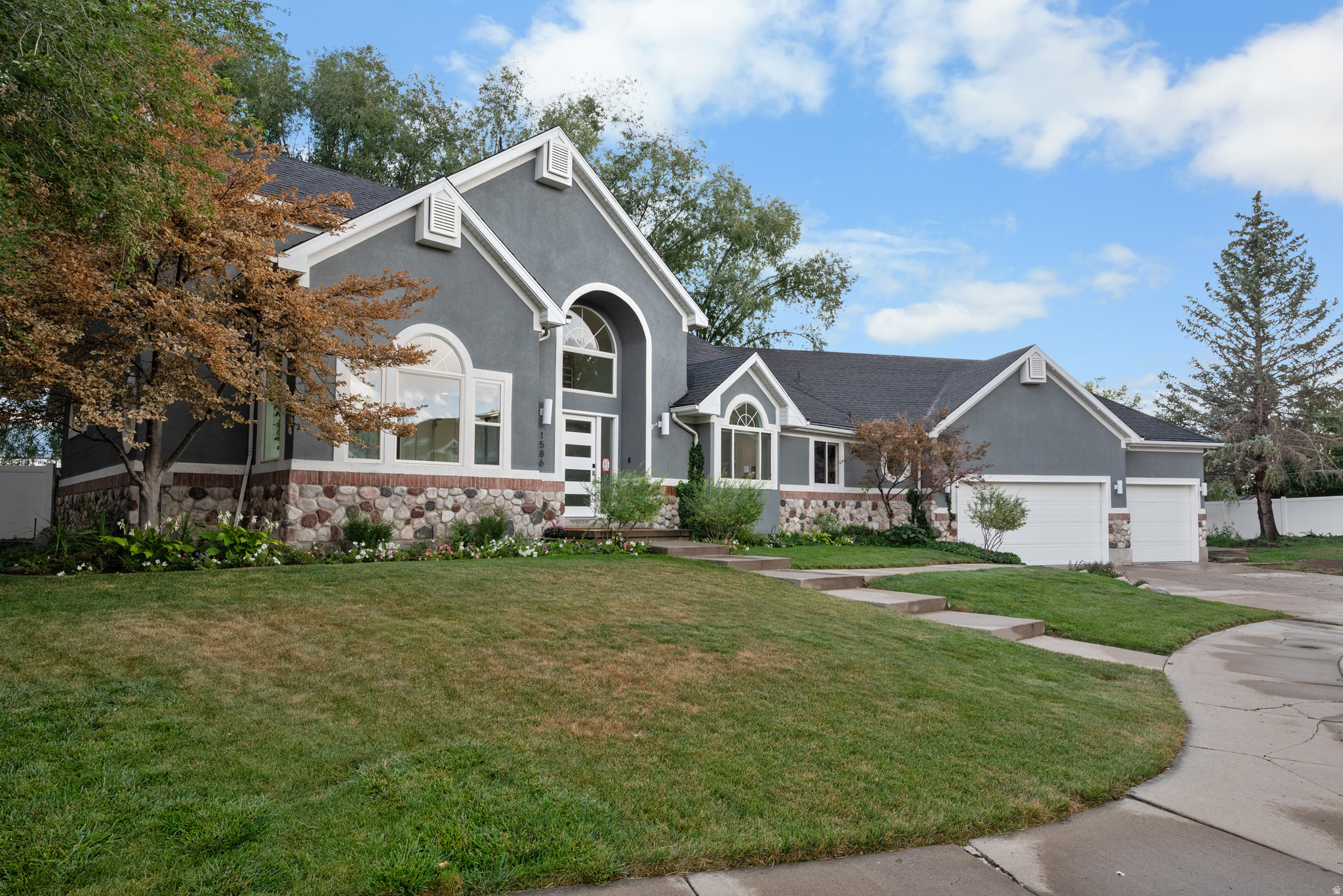 main property photo 76