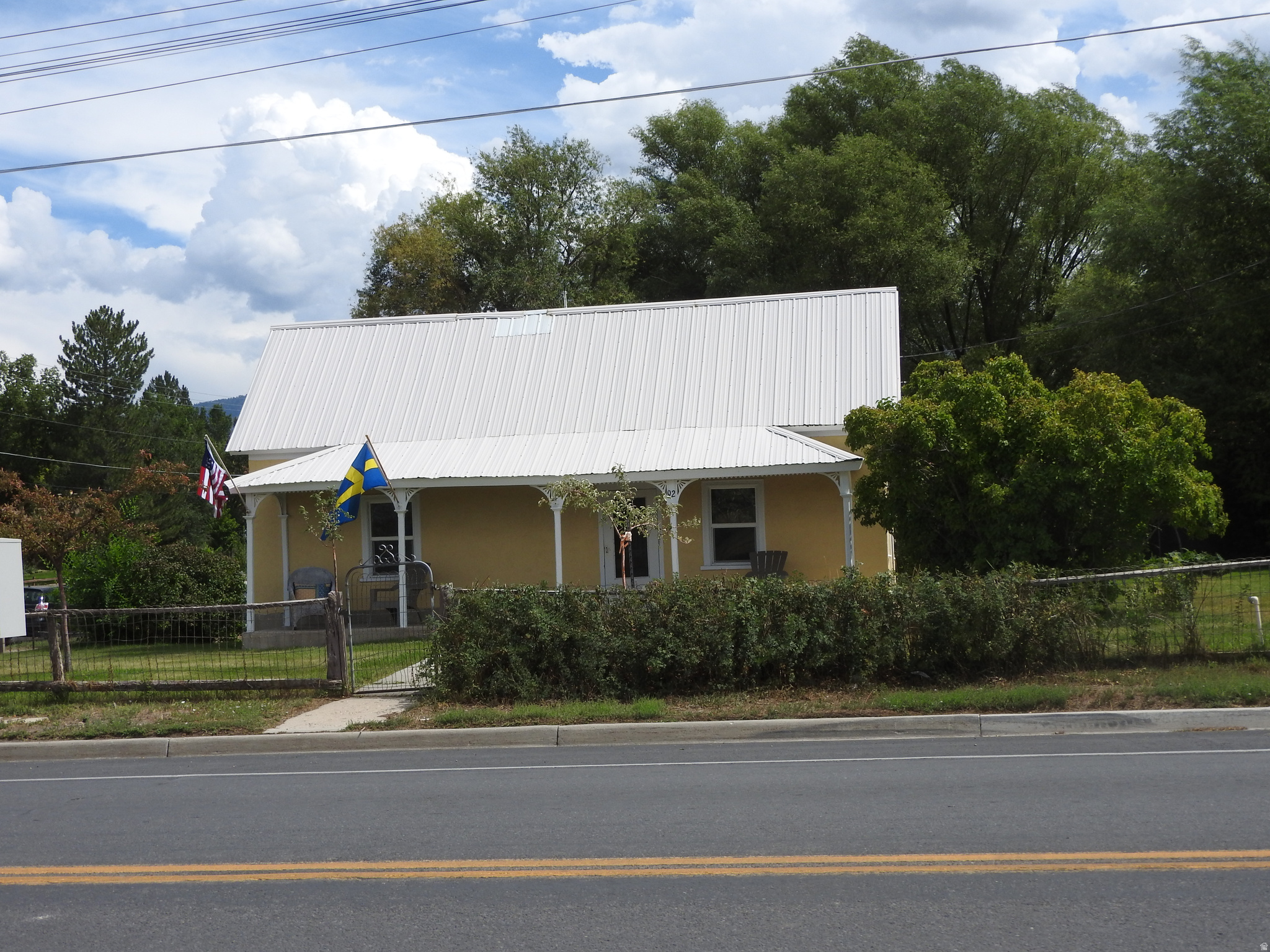 main property photo 0