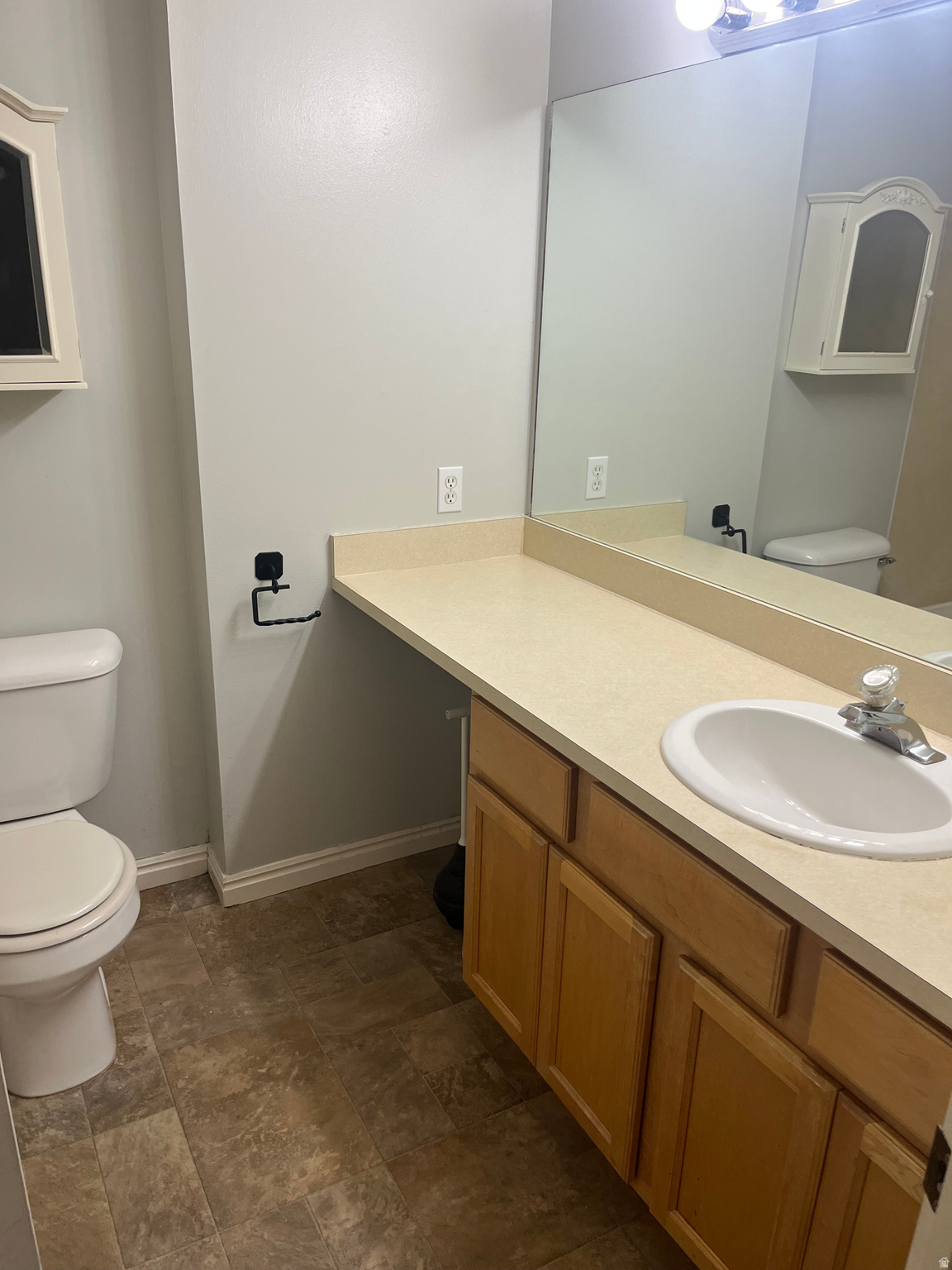 main property photo 10