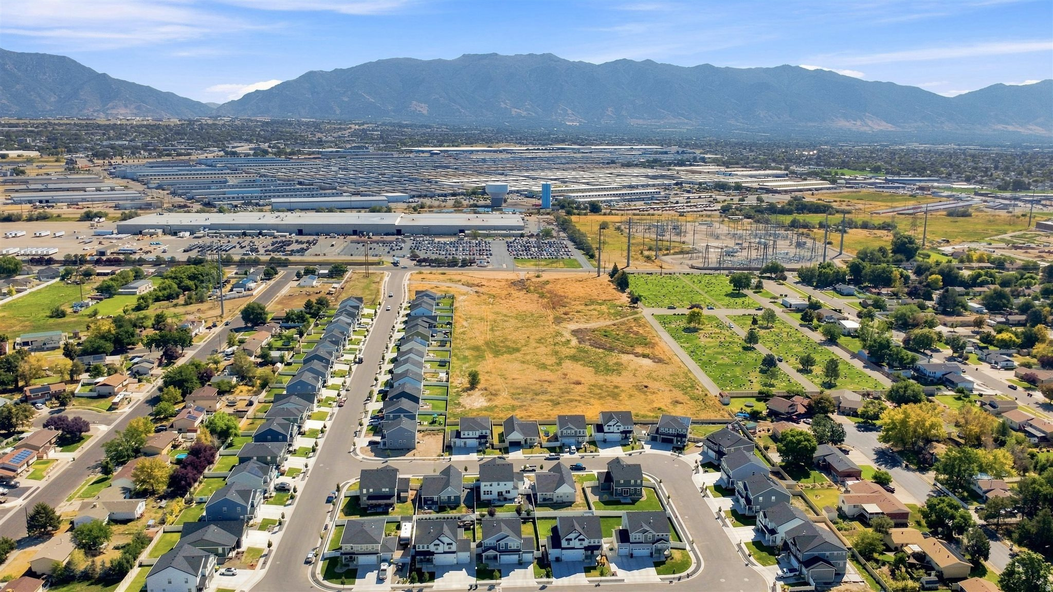 main property photo 45