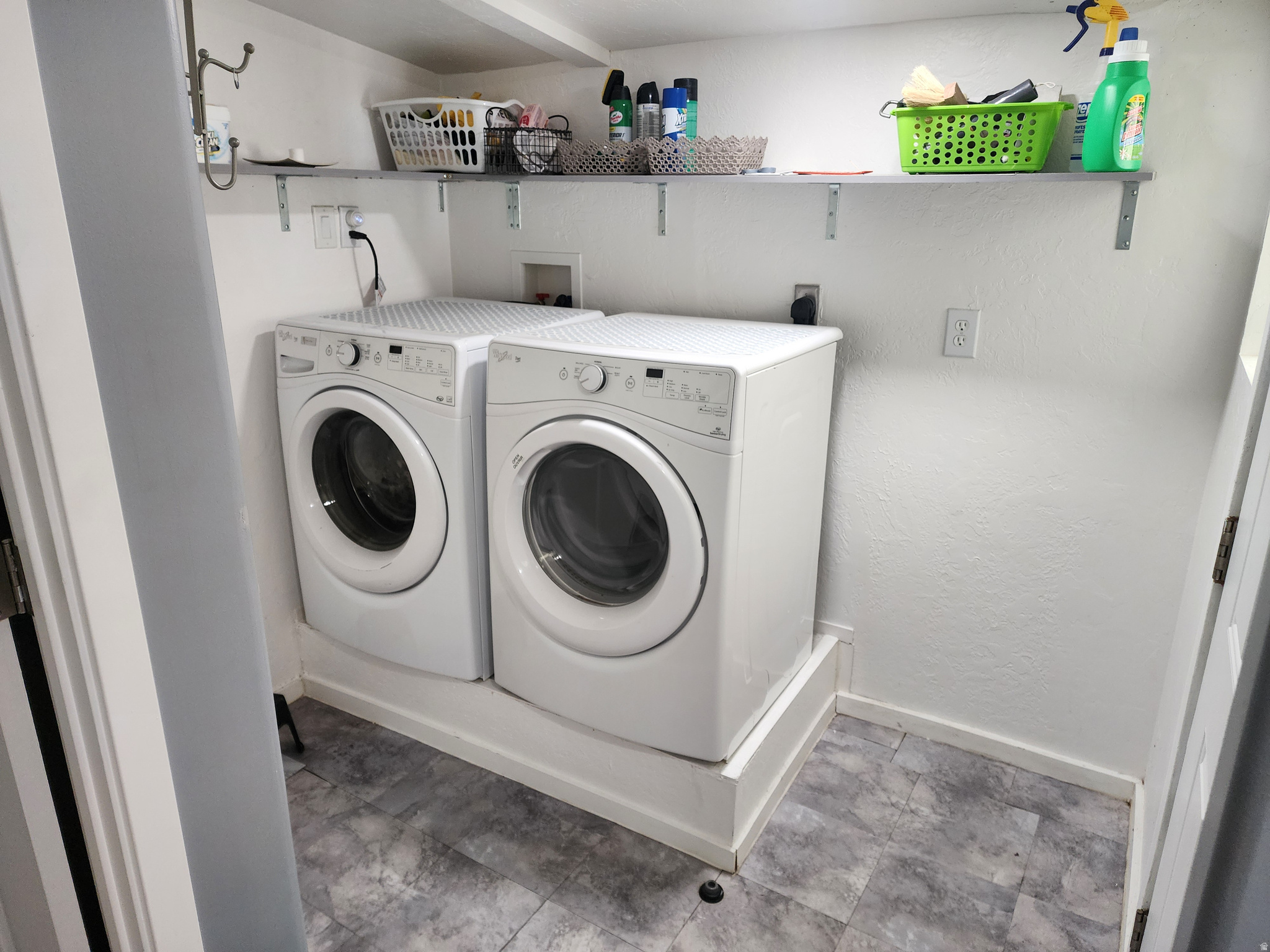 main property photo 13