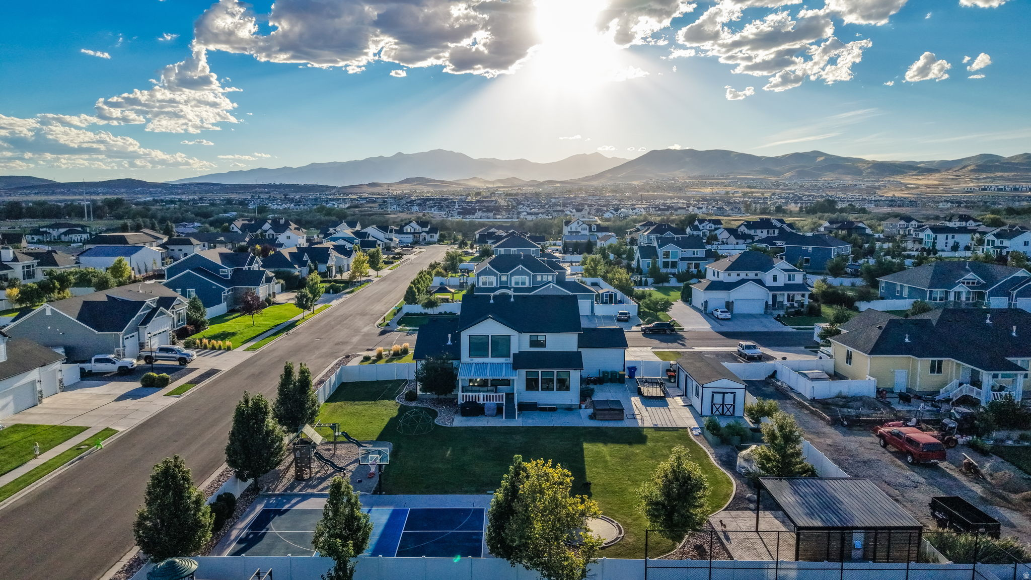 main property photo 45