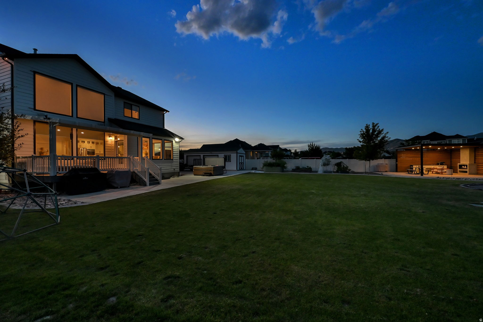 main property photo 51