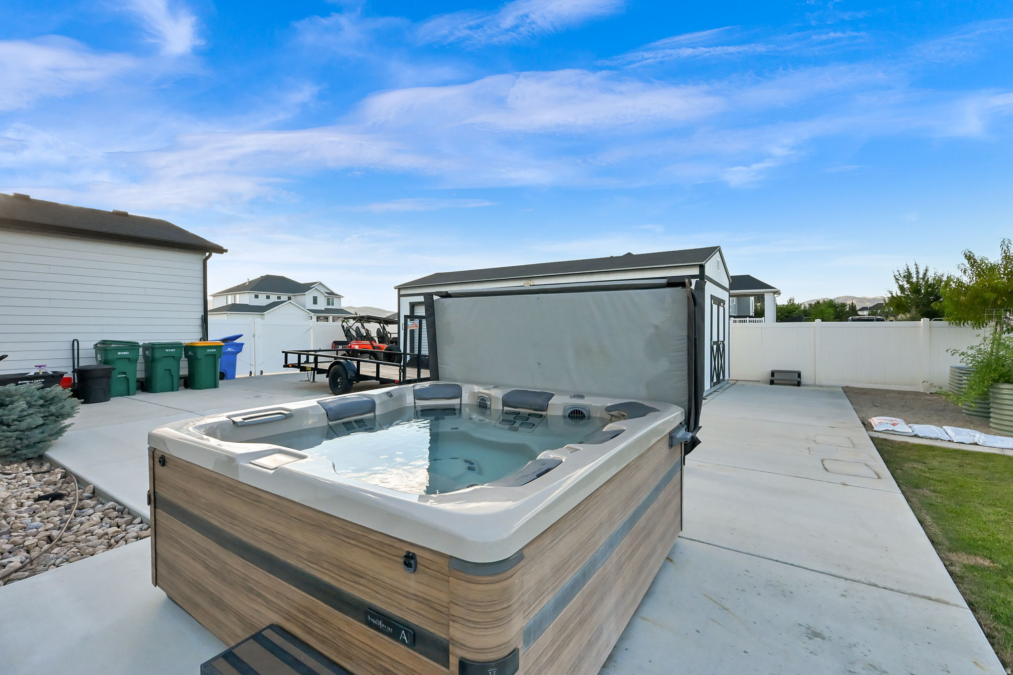 main property photo 61