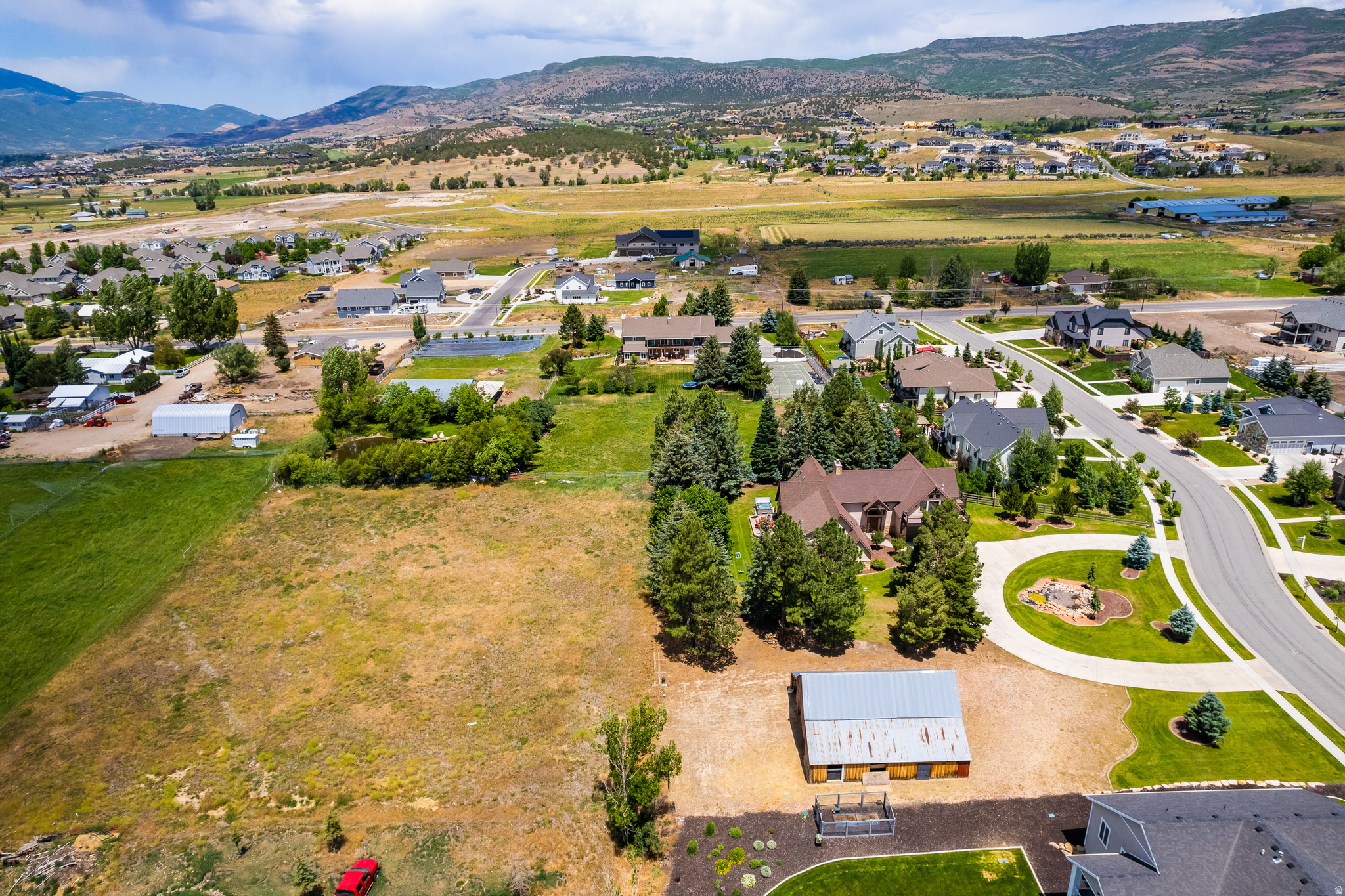 main property photo 40