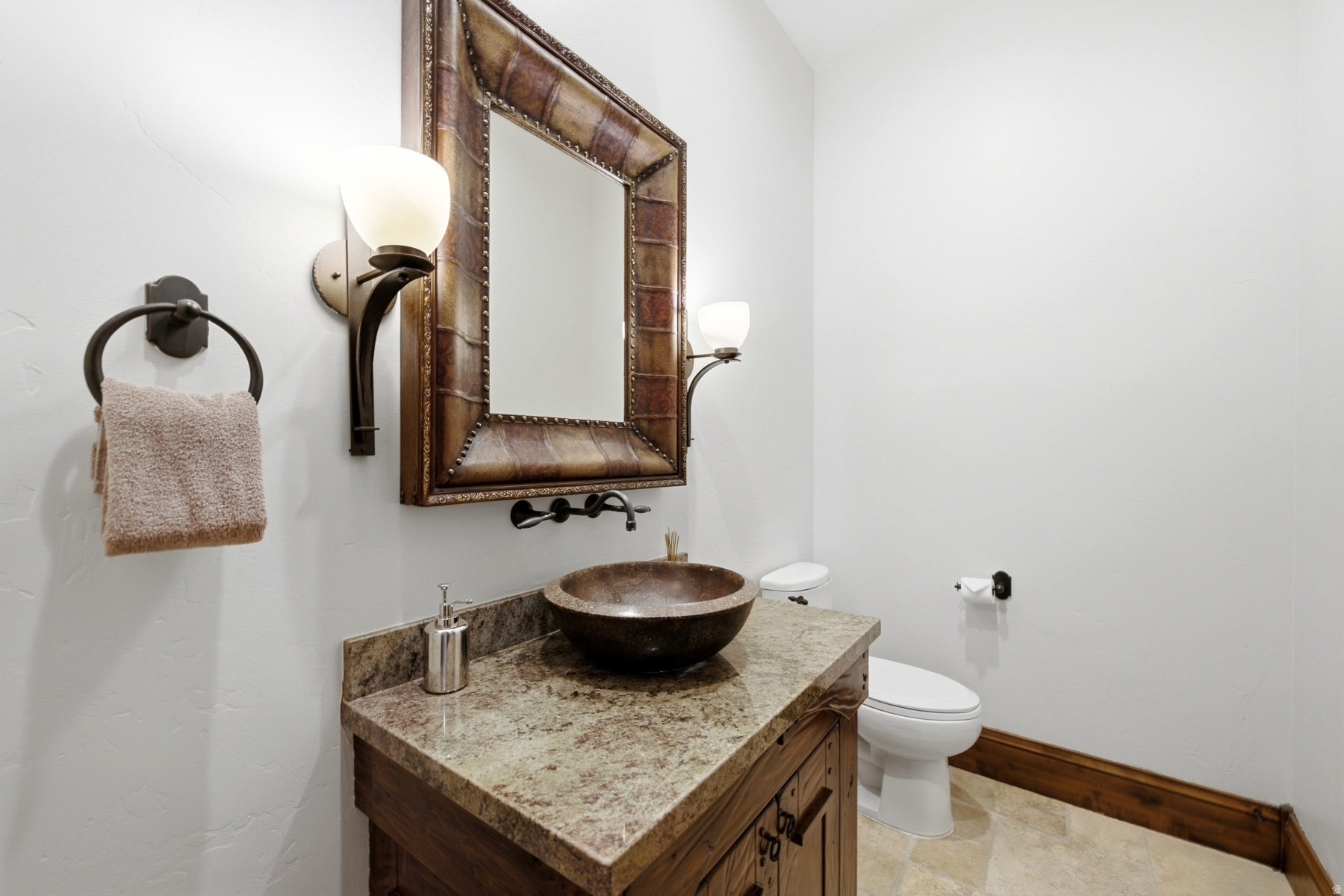 main property photo 67