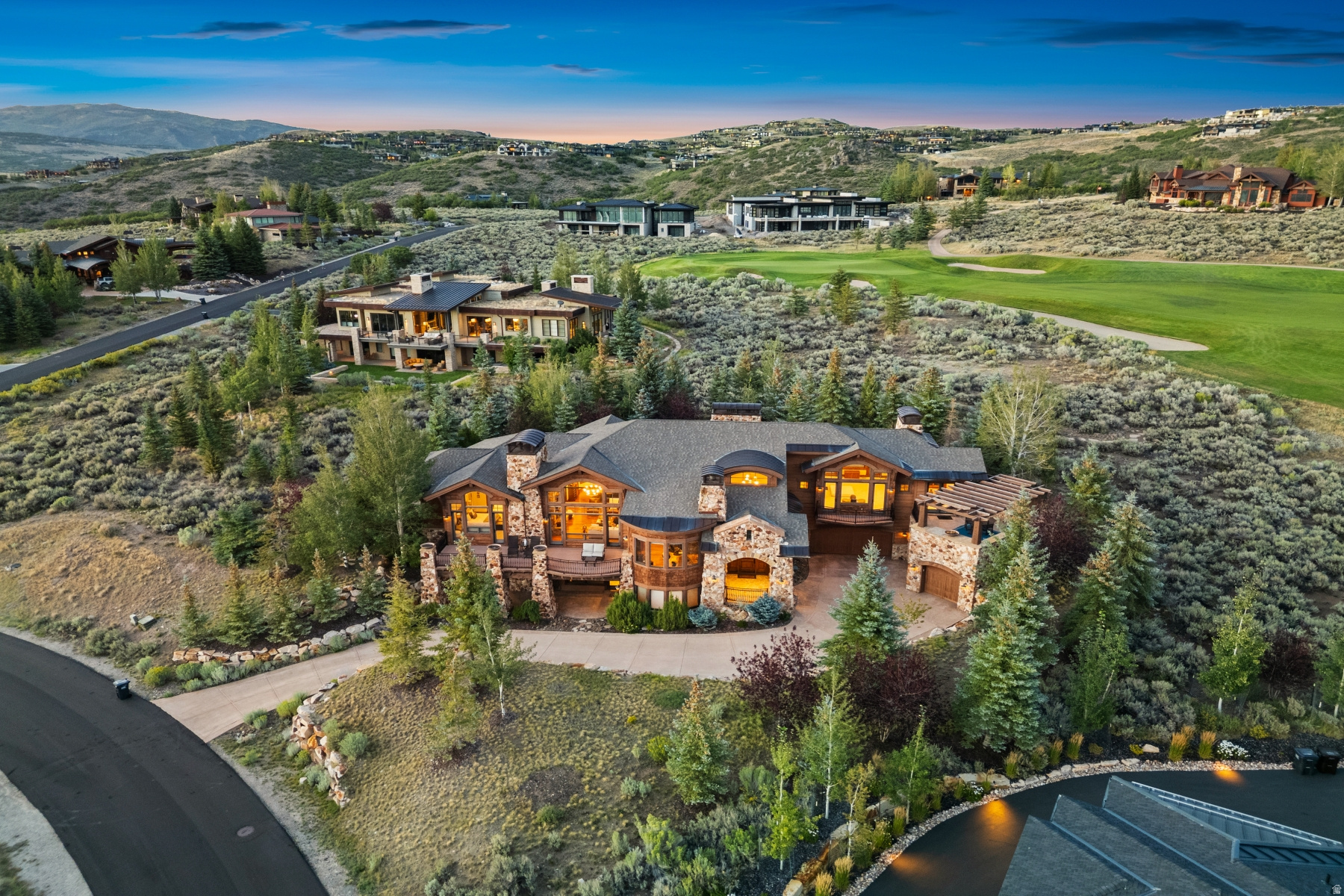 main property photo 7
