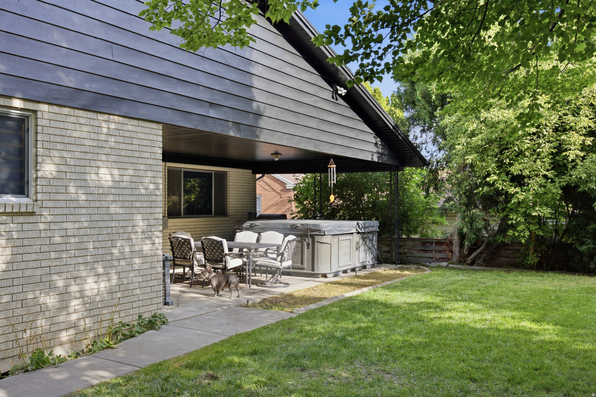 main property photo 35