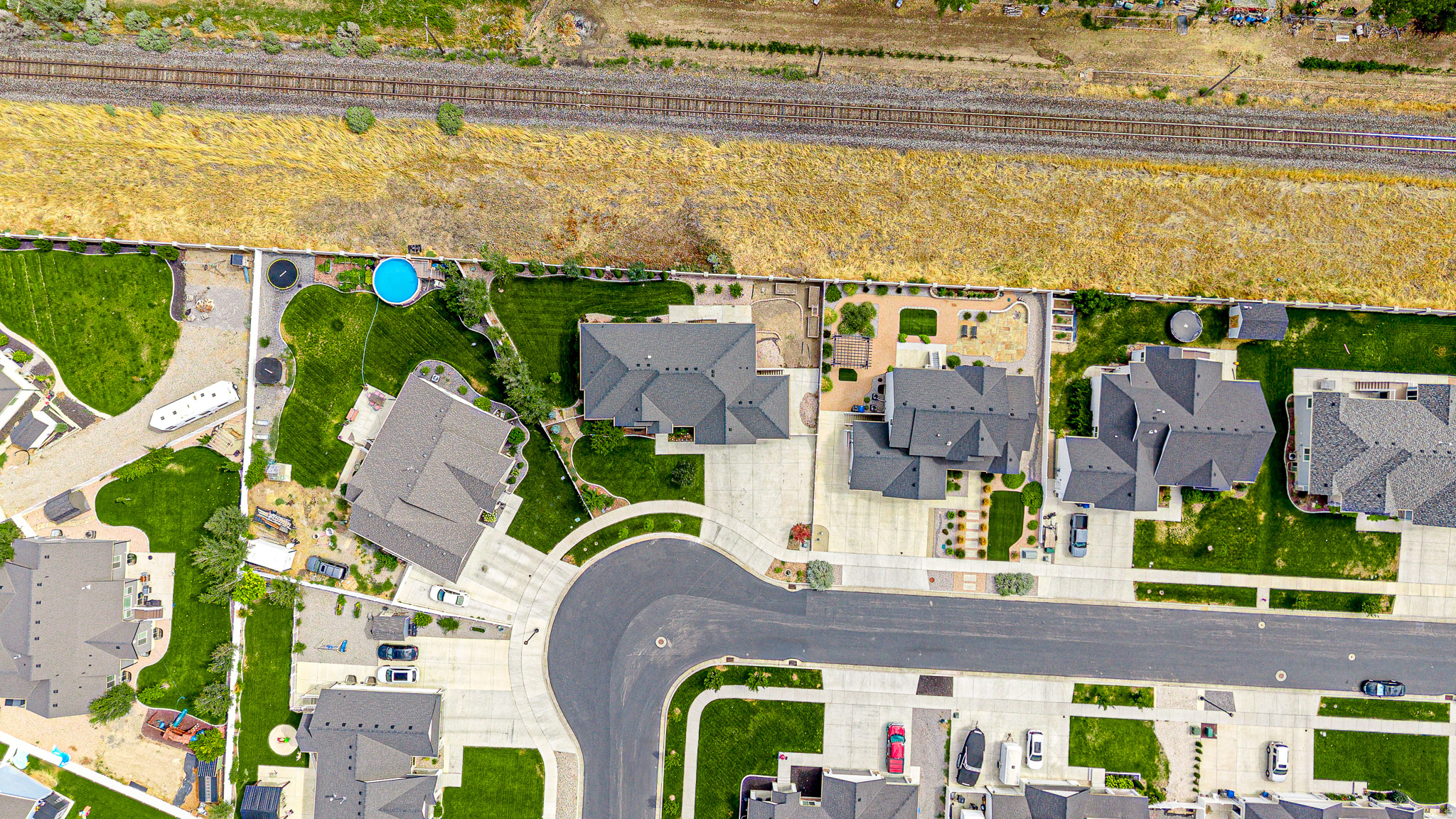 main property photo 43