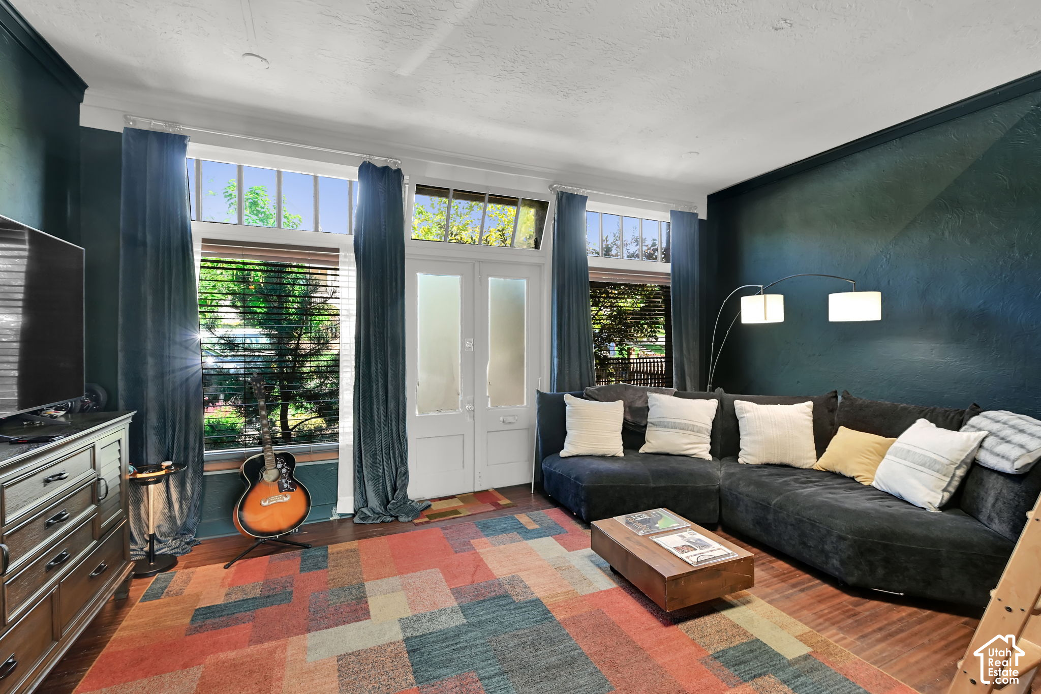 main property photo 35