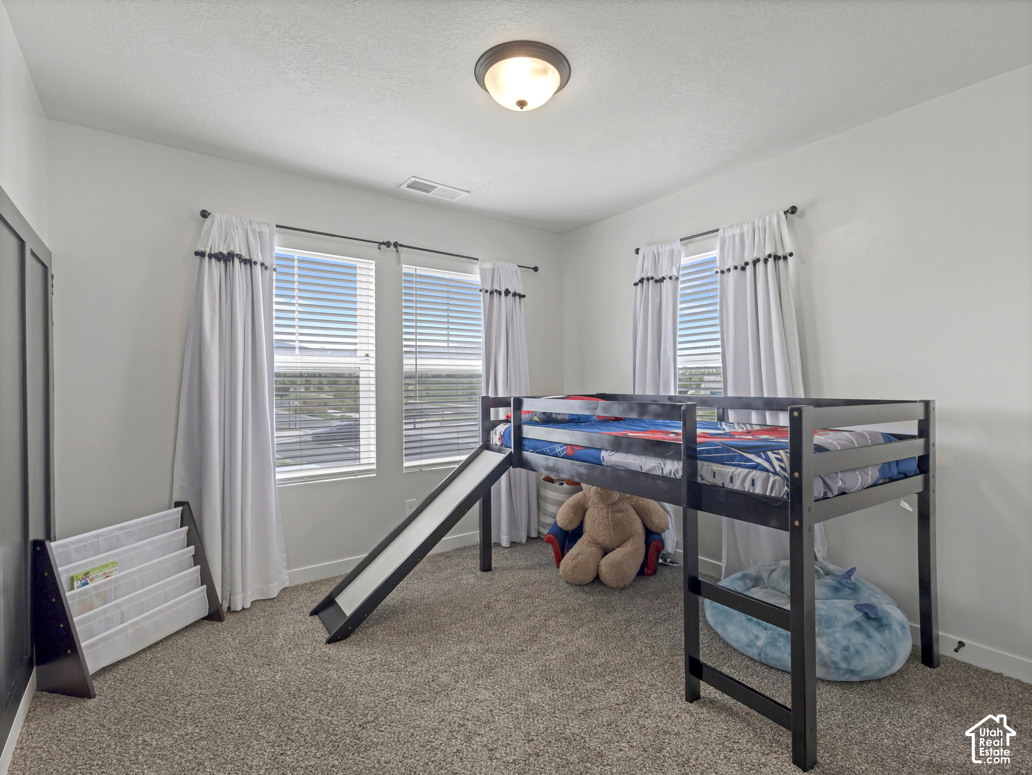 property viewer photo 11