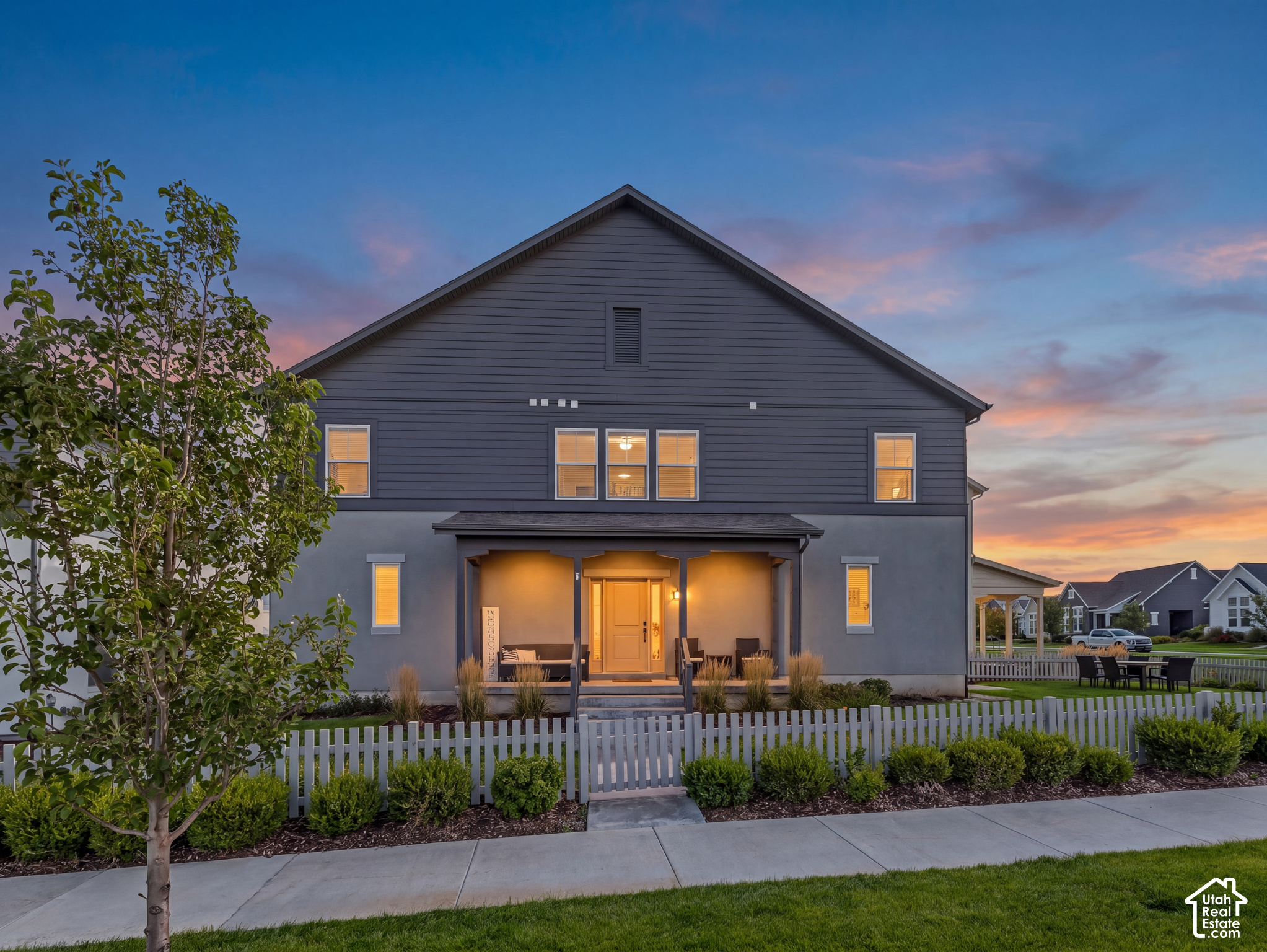 property viewer photo 22