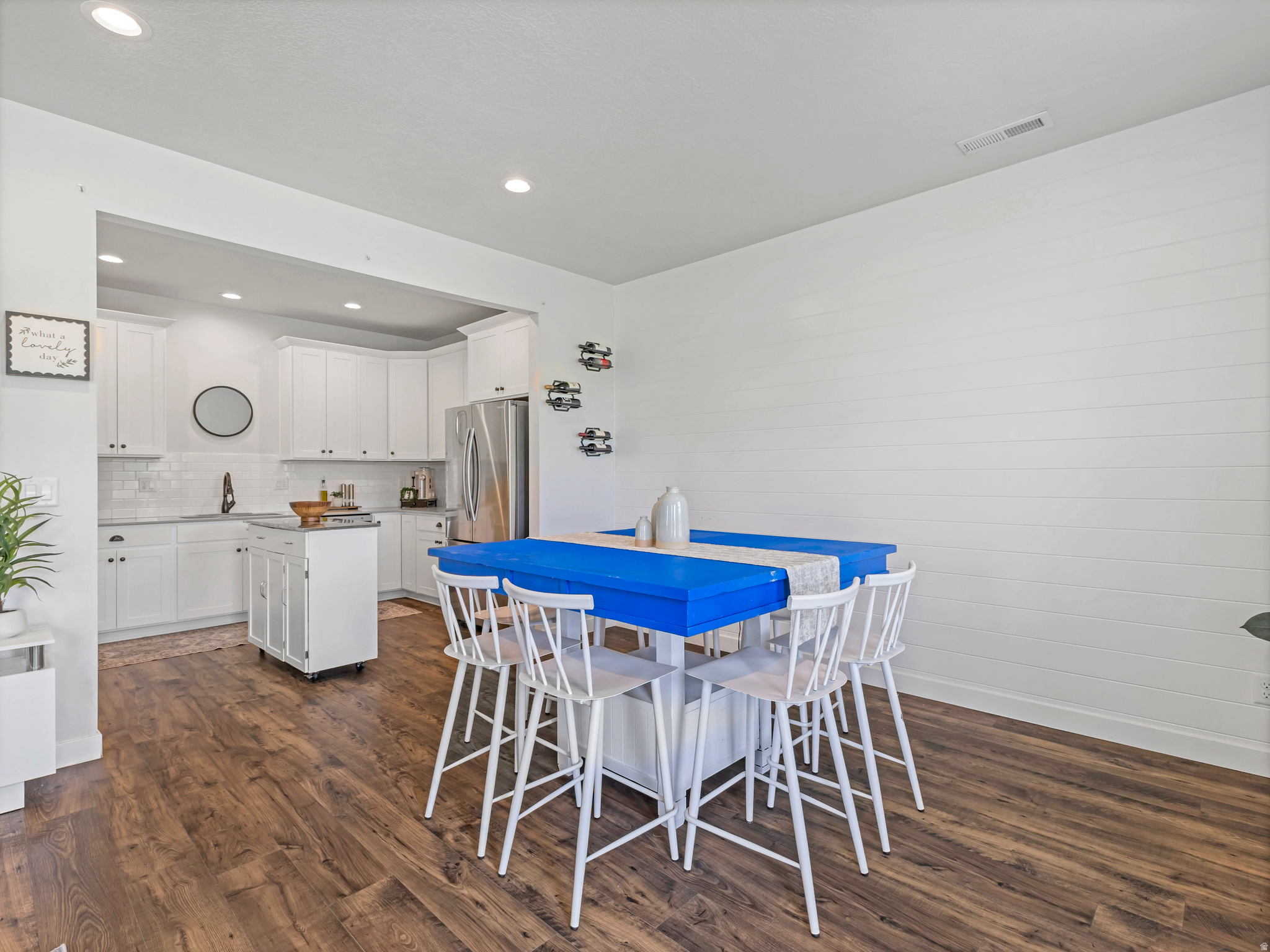 property viewer photo 4