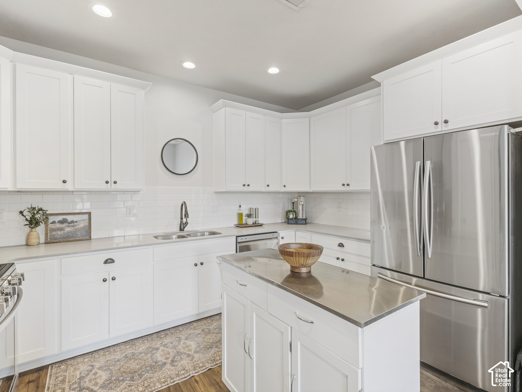 property viewer photo 7