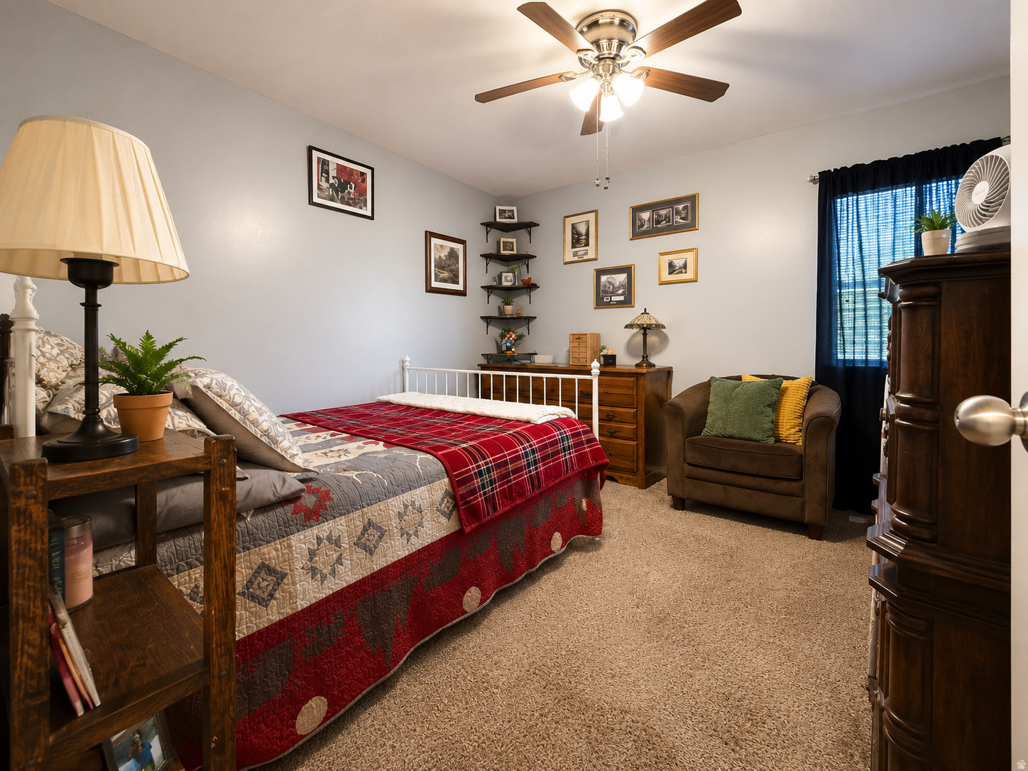 main property photo 9