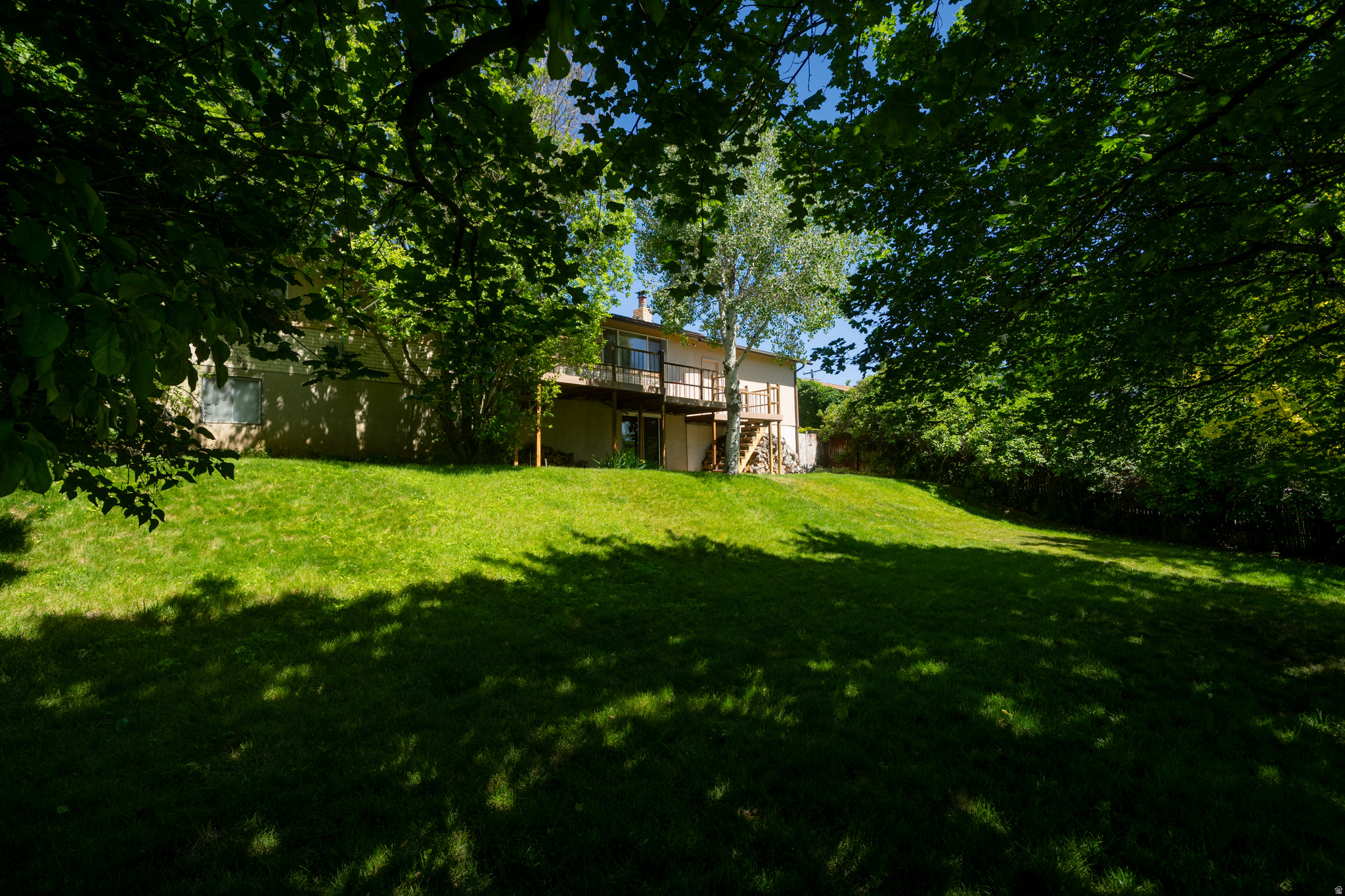 main property photo 15