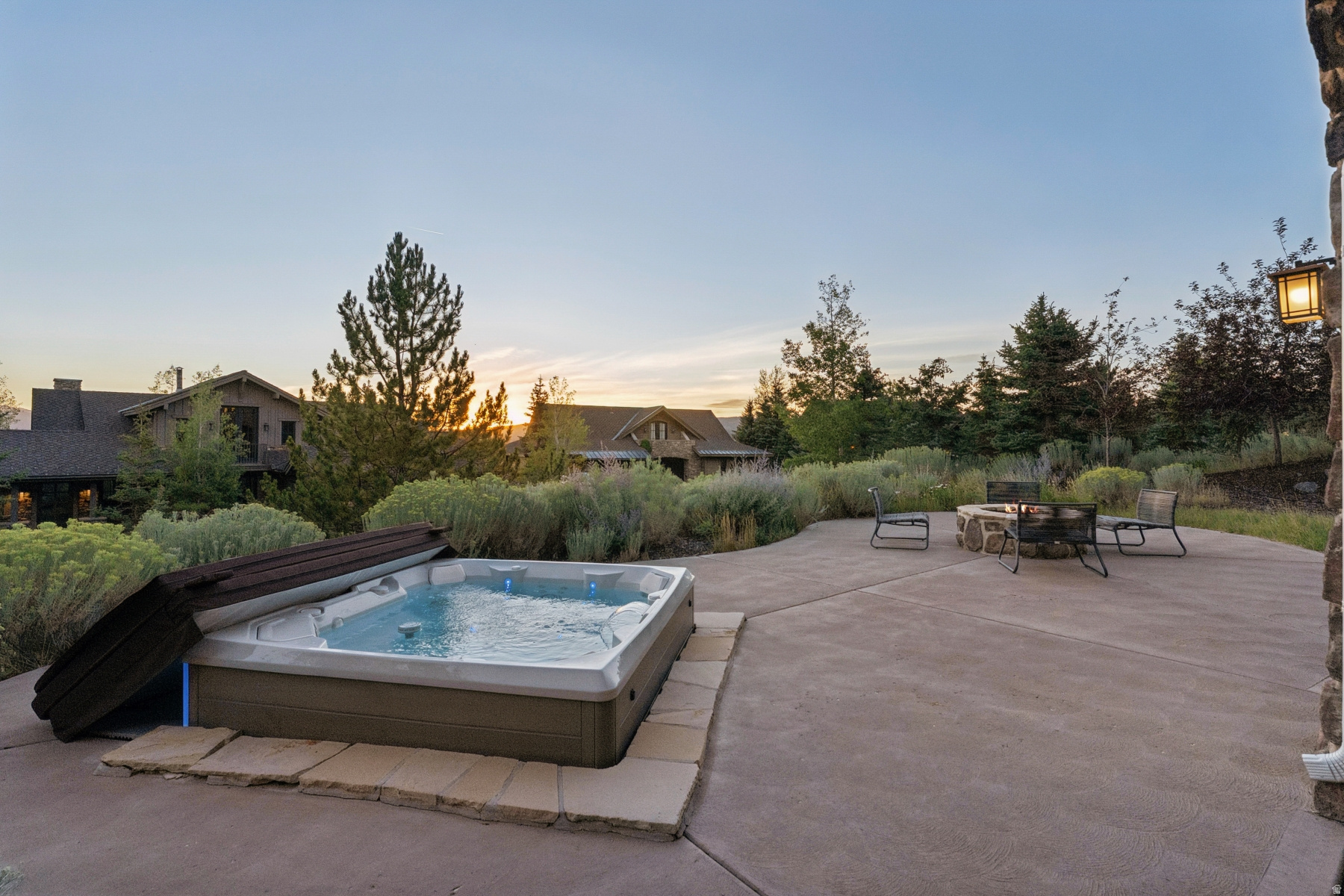 main property photo 58