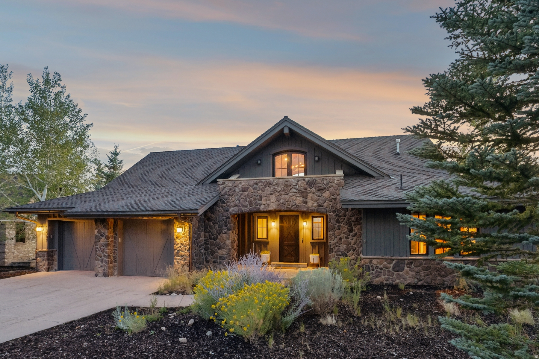 main property photo 67
