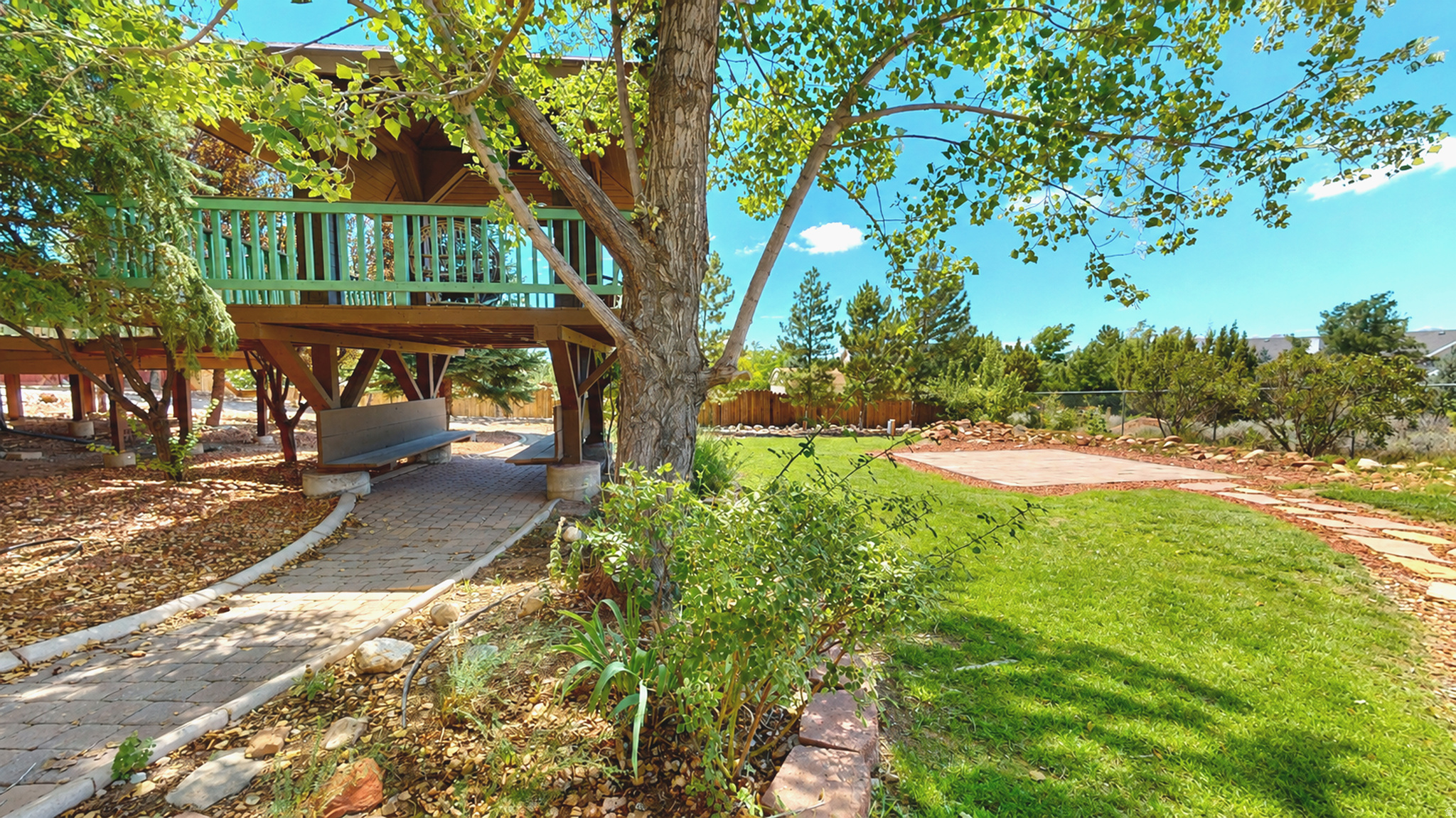 main property photo 44