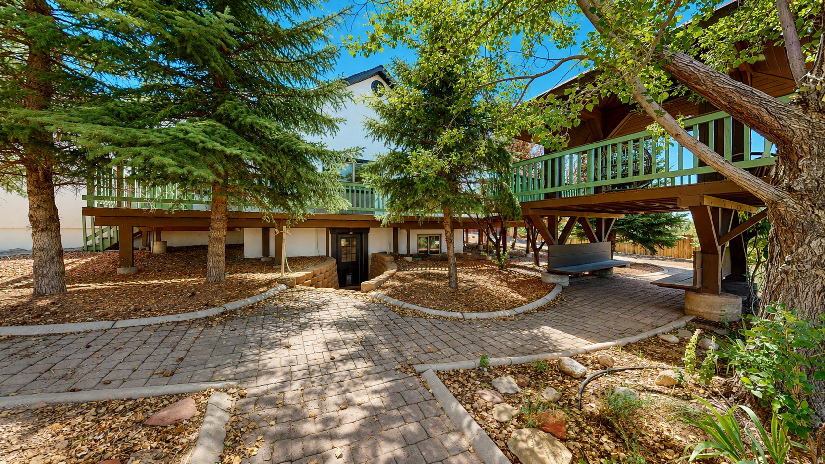main property photo 46