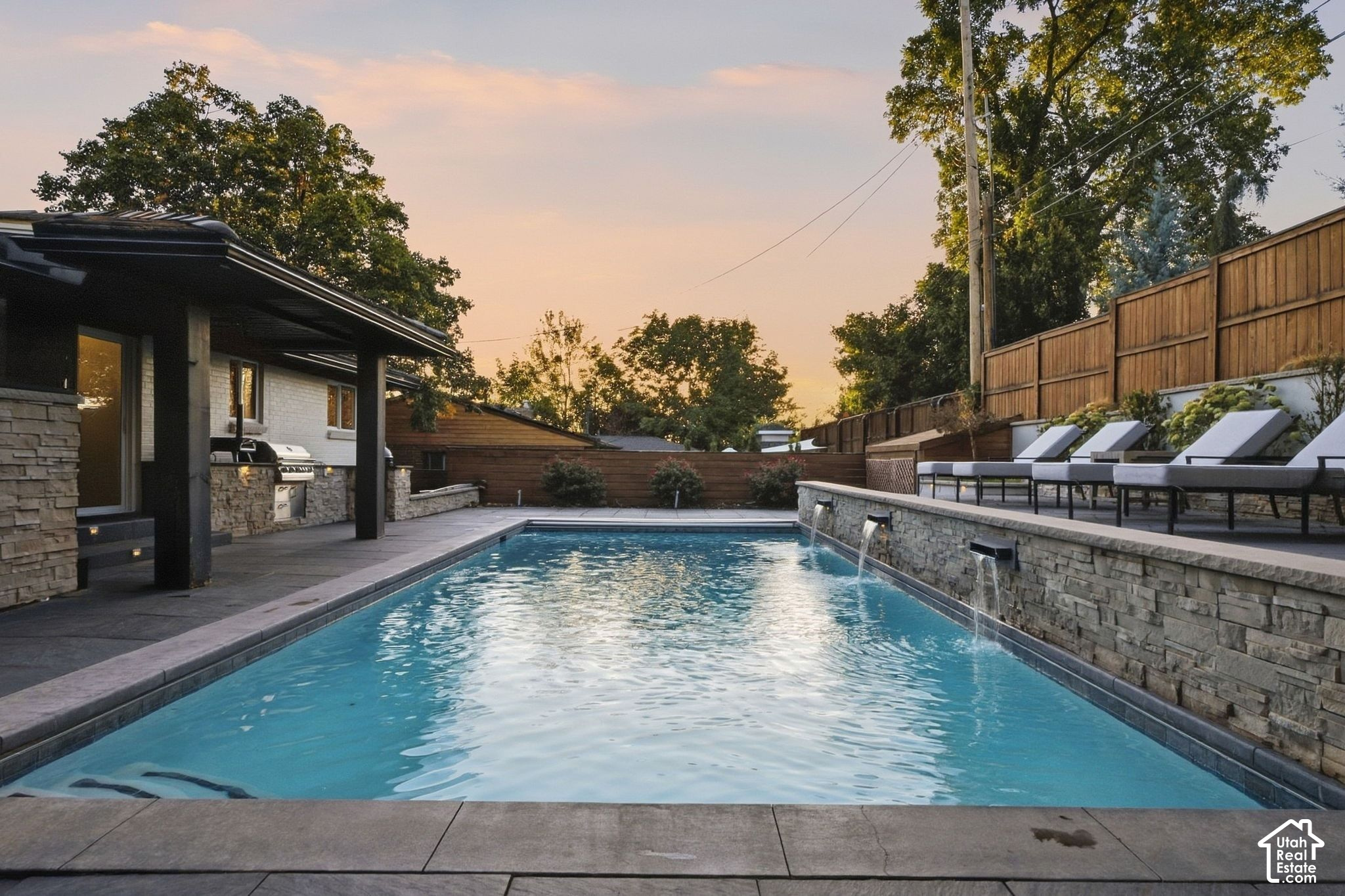 main property photo 68