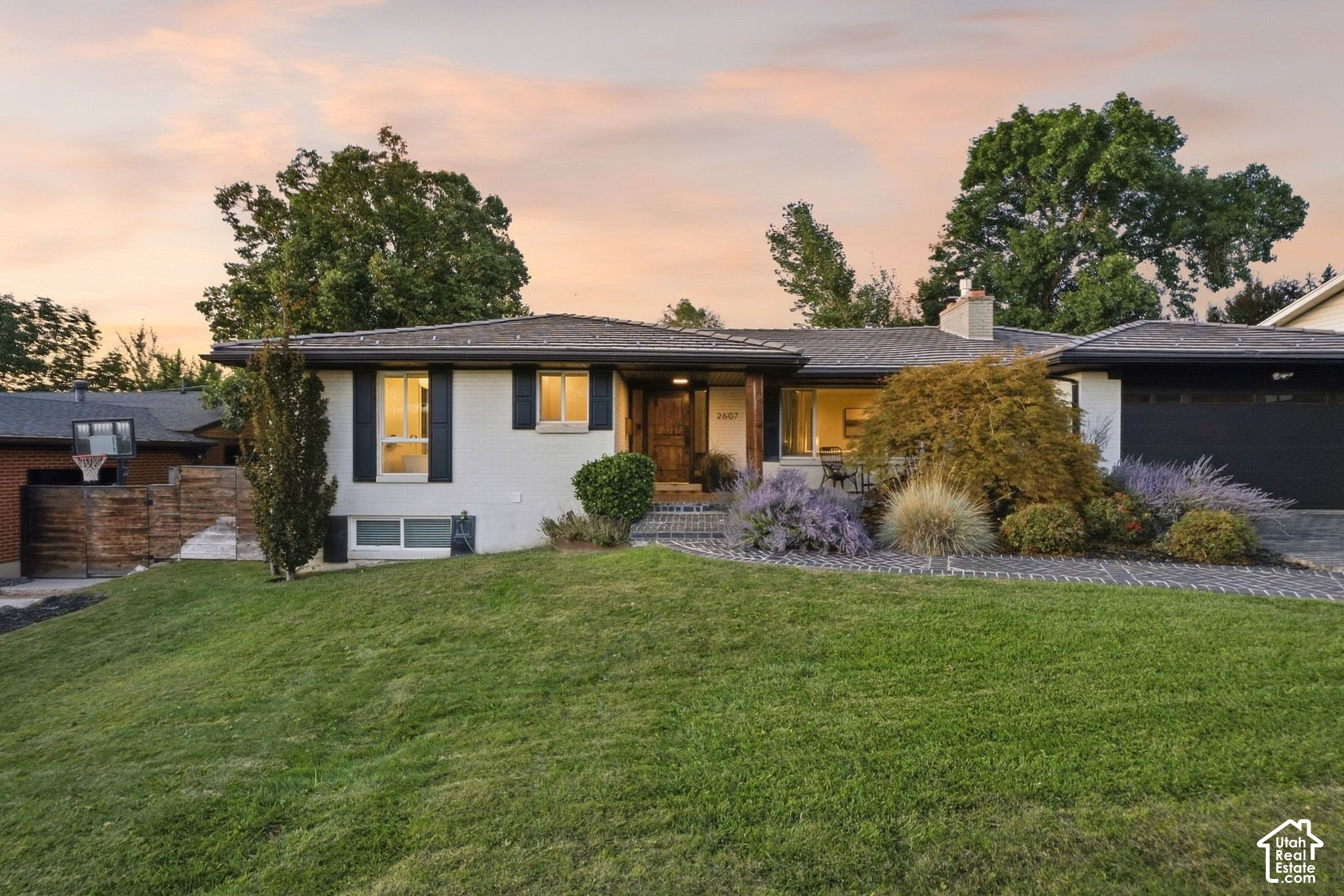 main property photo 79