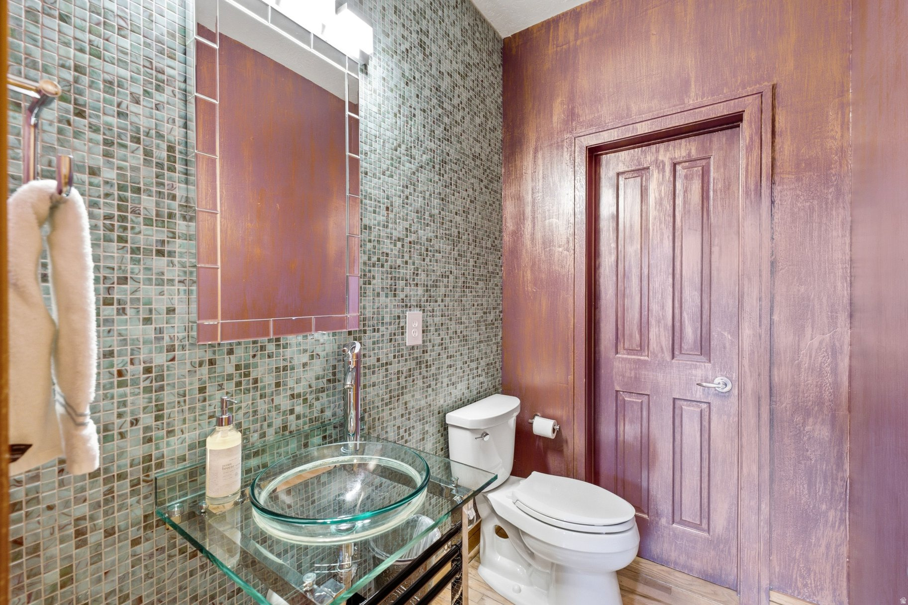main property photo 17