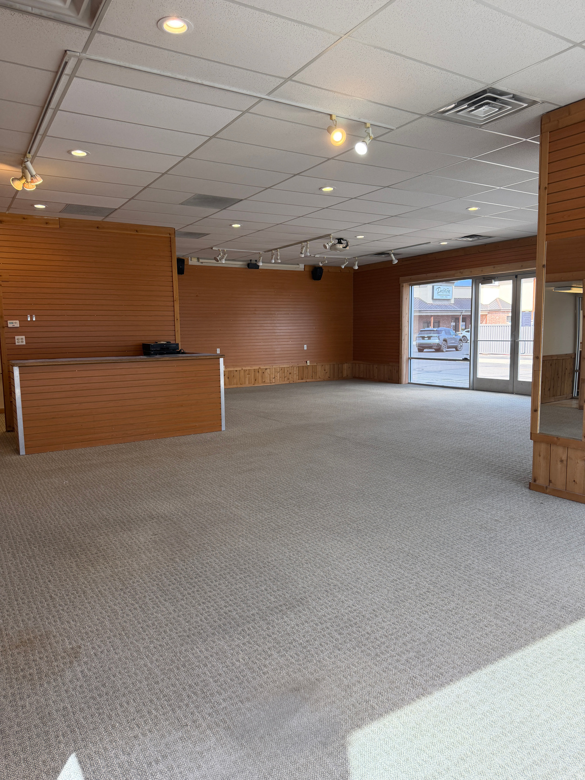 main property photo 4