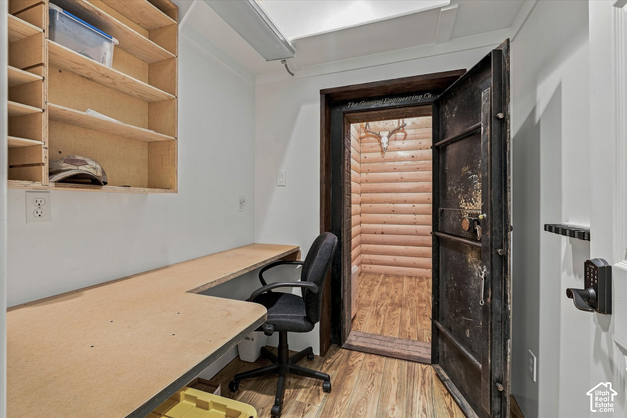 main property photo 46