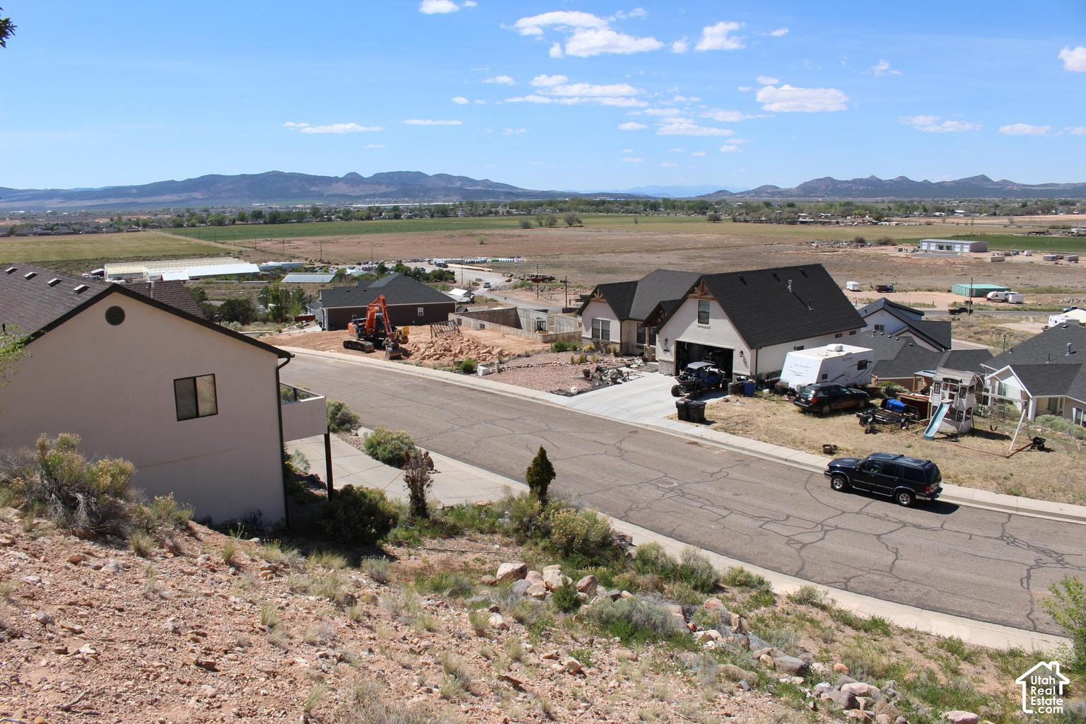 main property photo 8