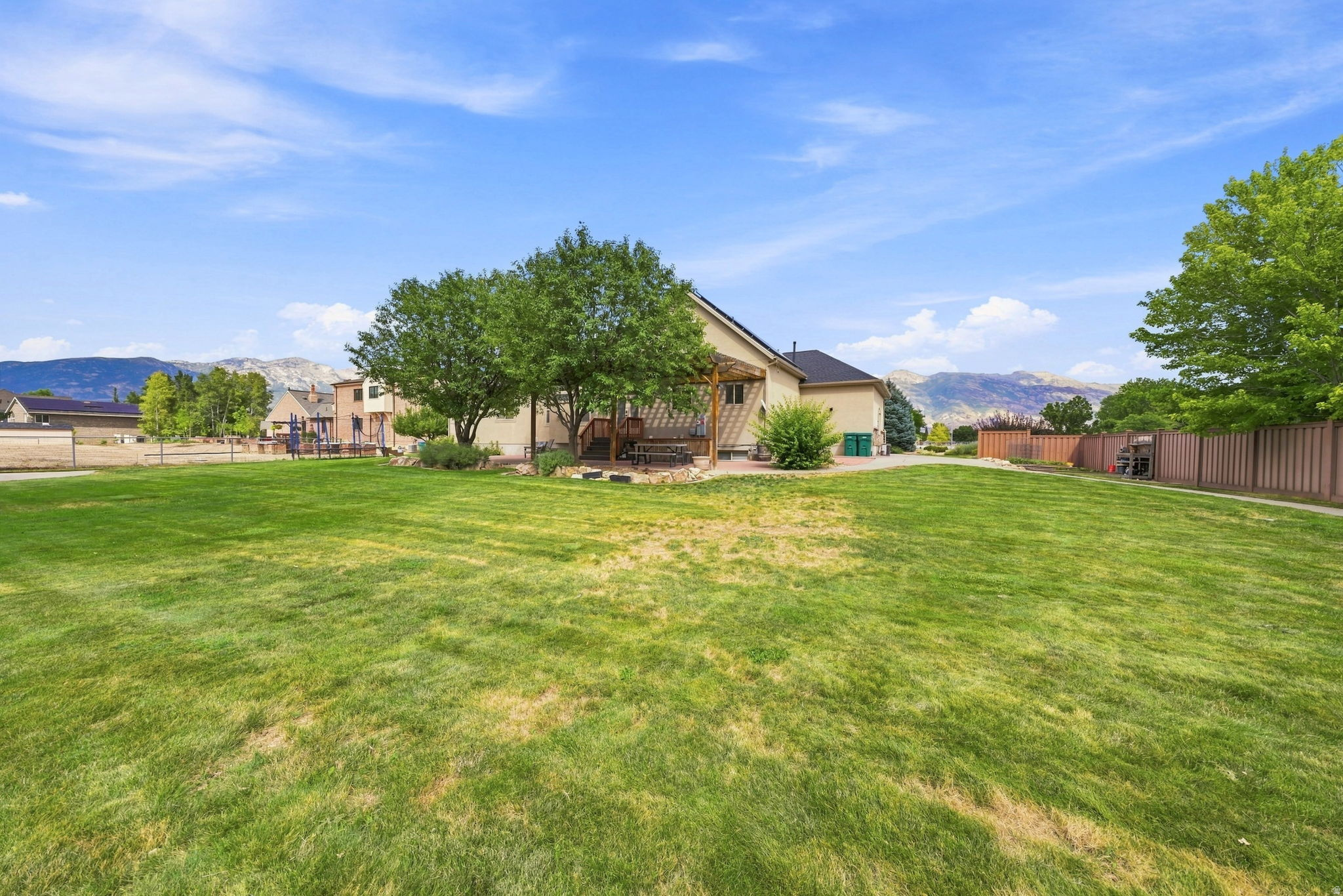 main property photo 36