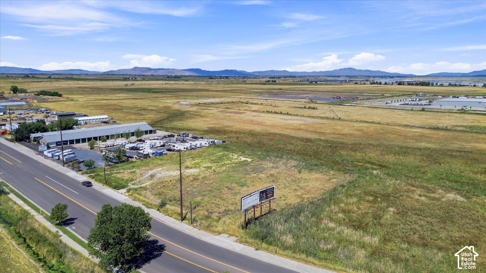 main property photo 10
