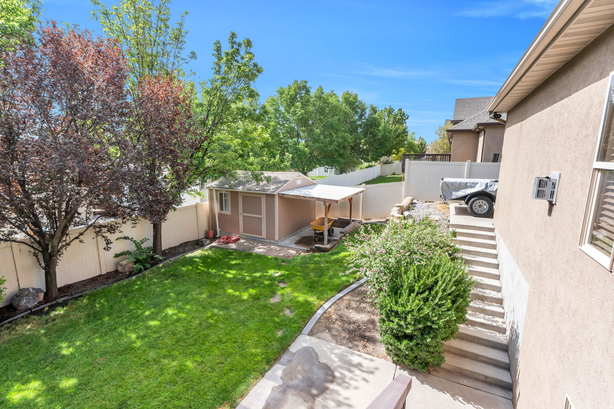 main property photo 34