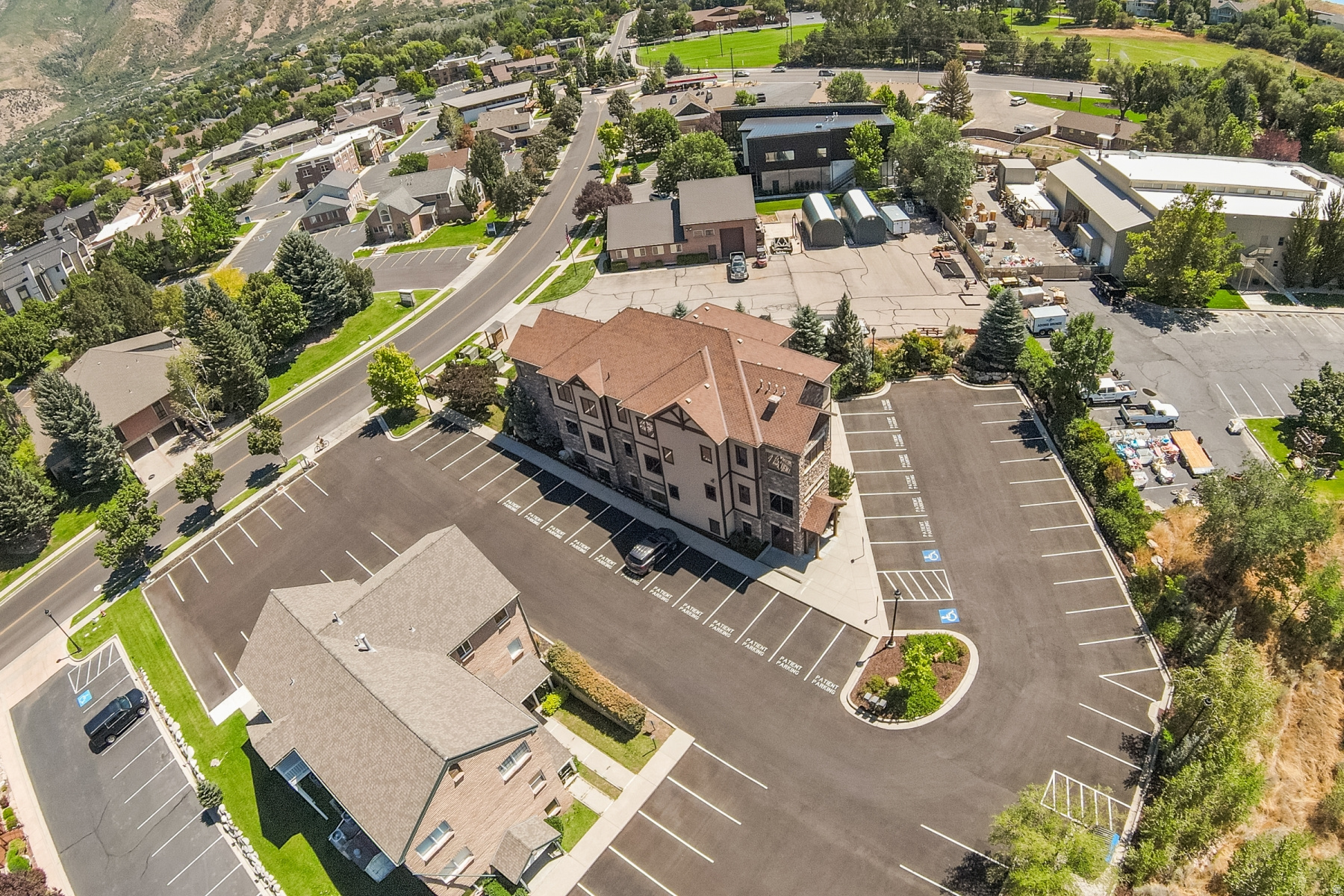main property photo 89