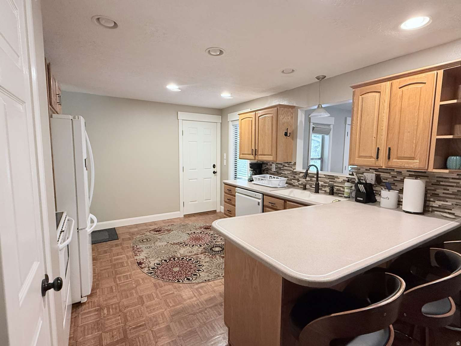 main property photo 7
