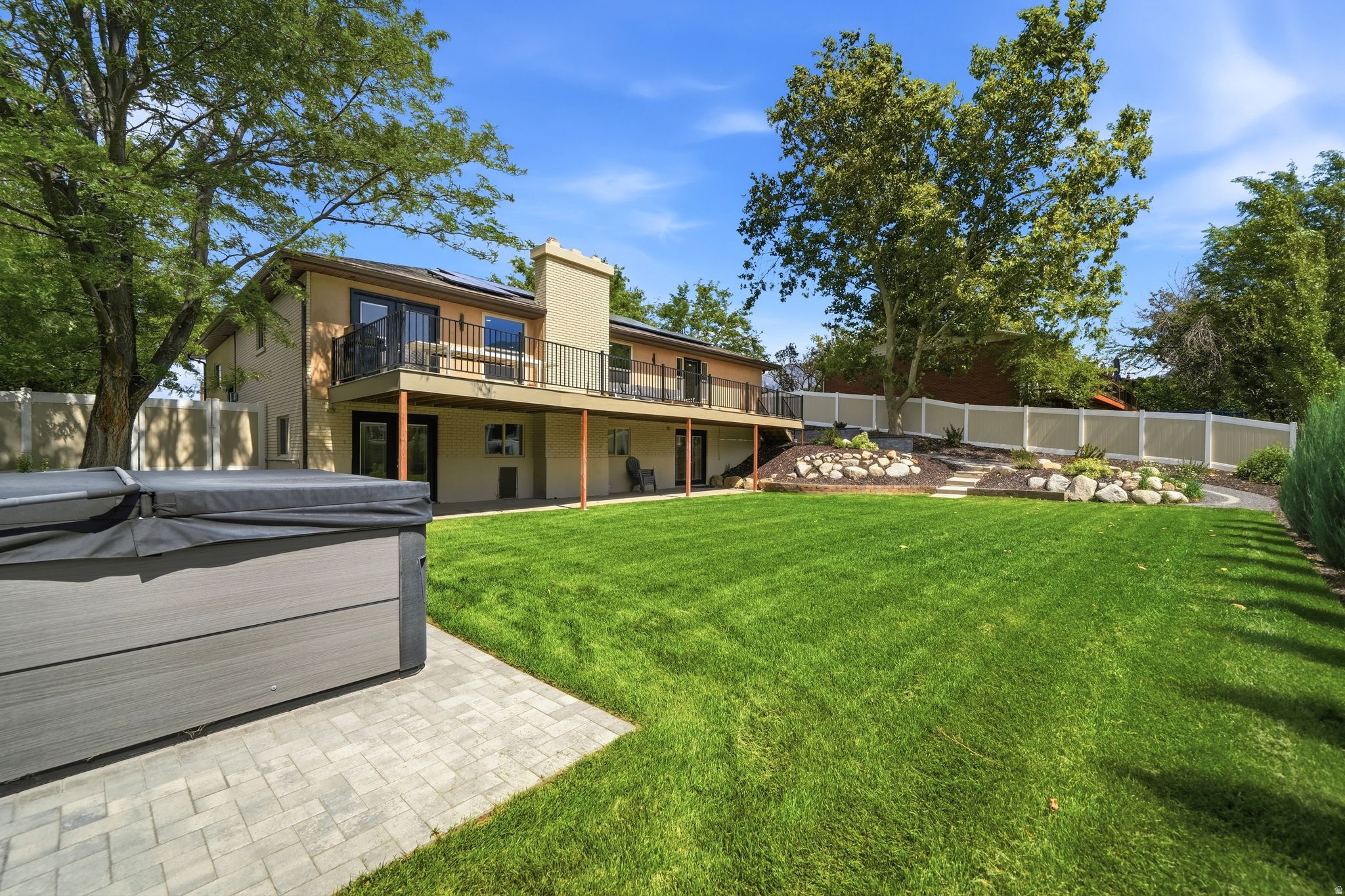 main property photo 42