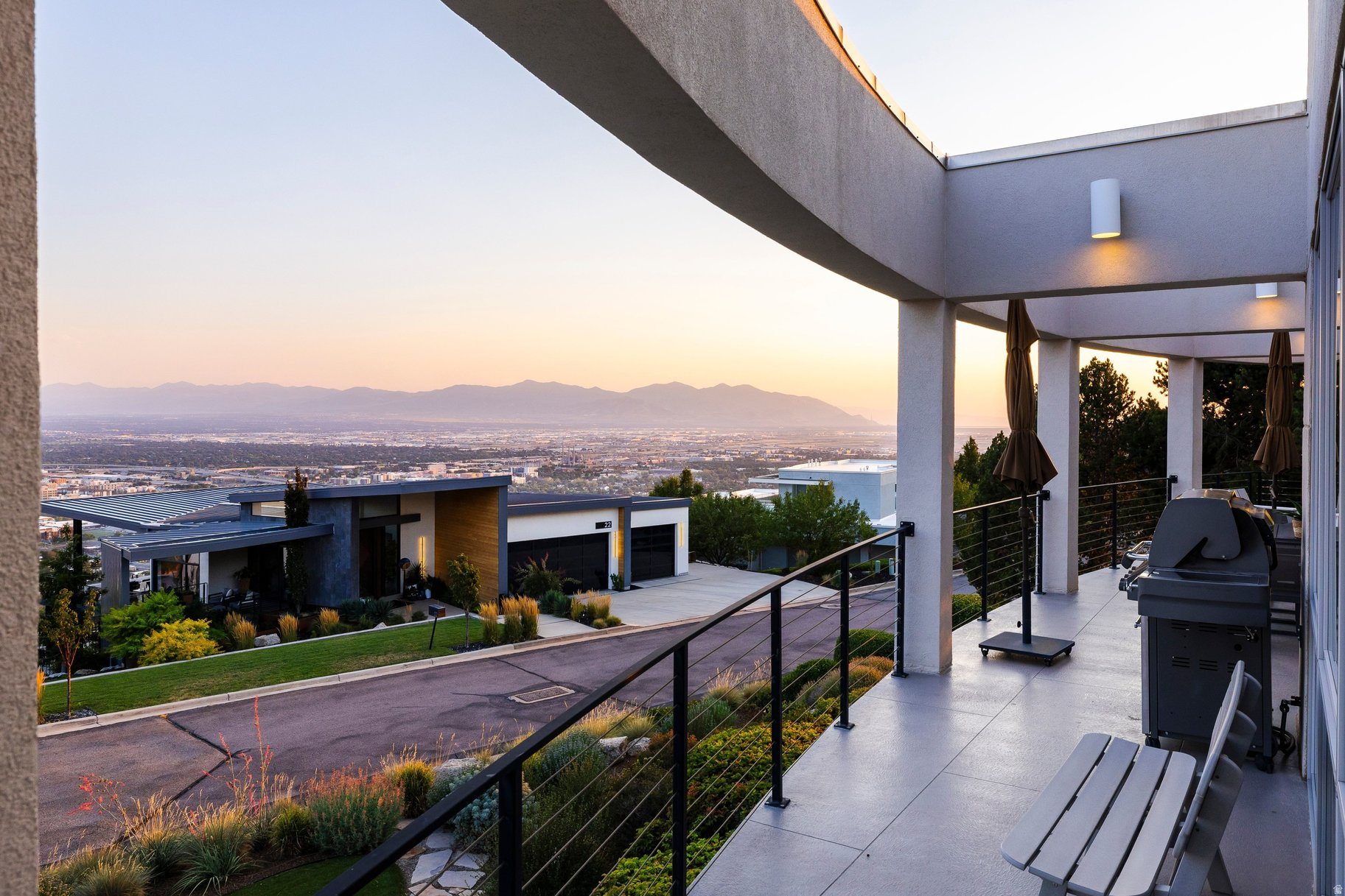 main property photo 77