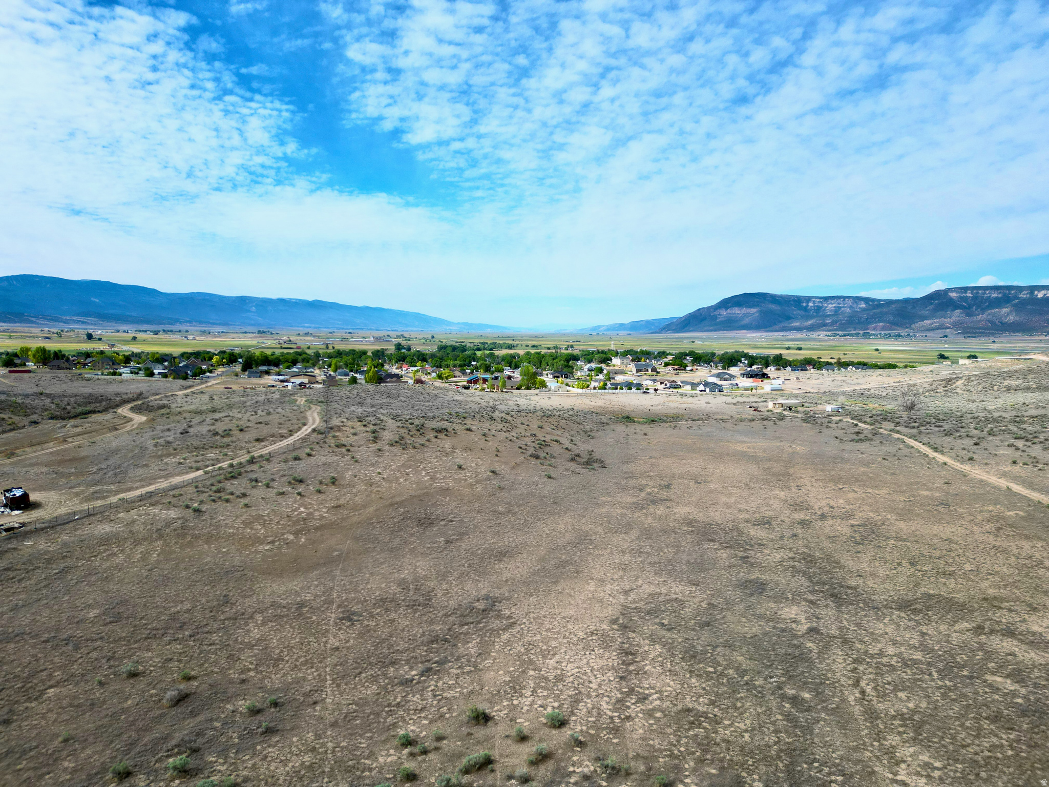 main property photo 11