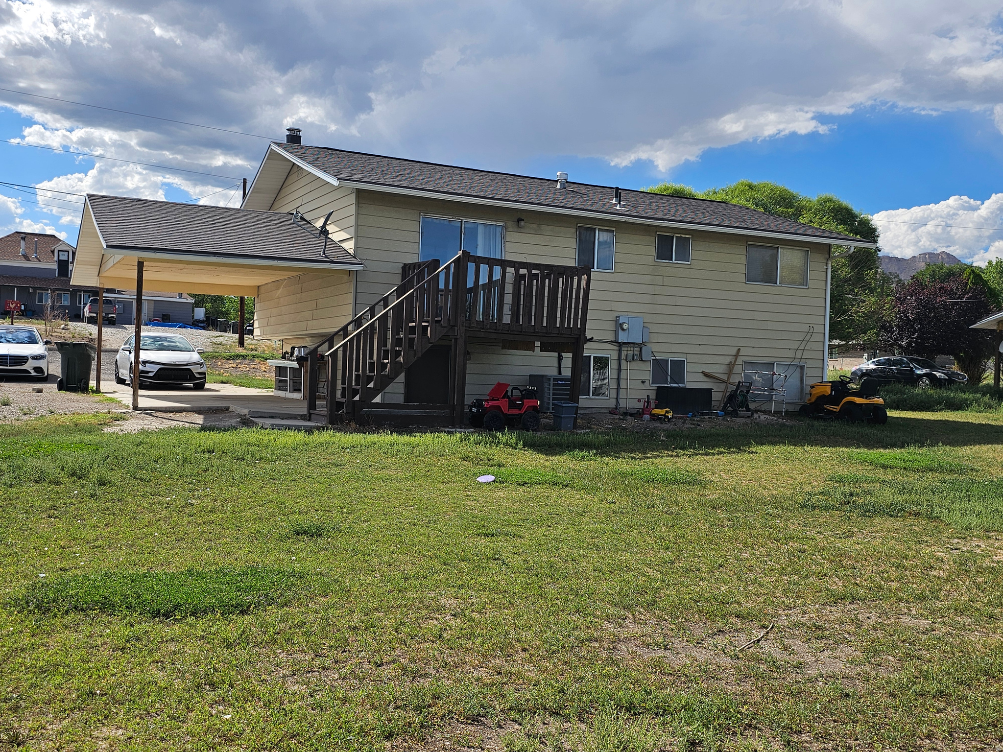 main property photo 23