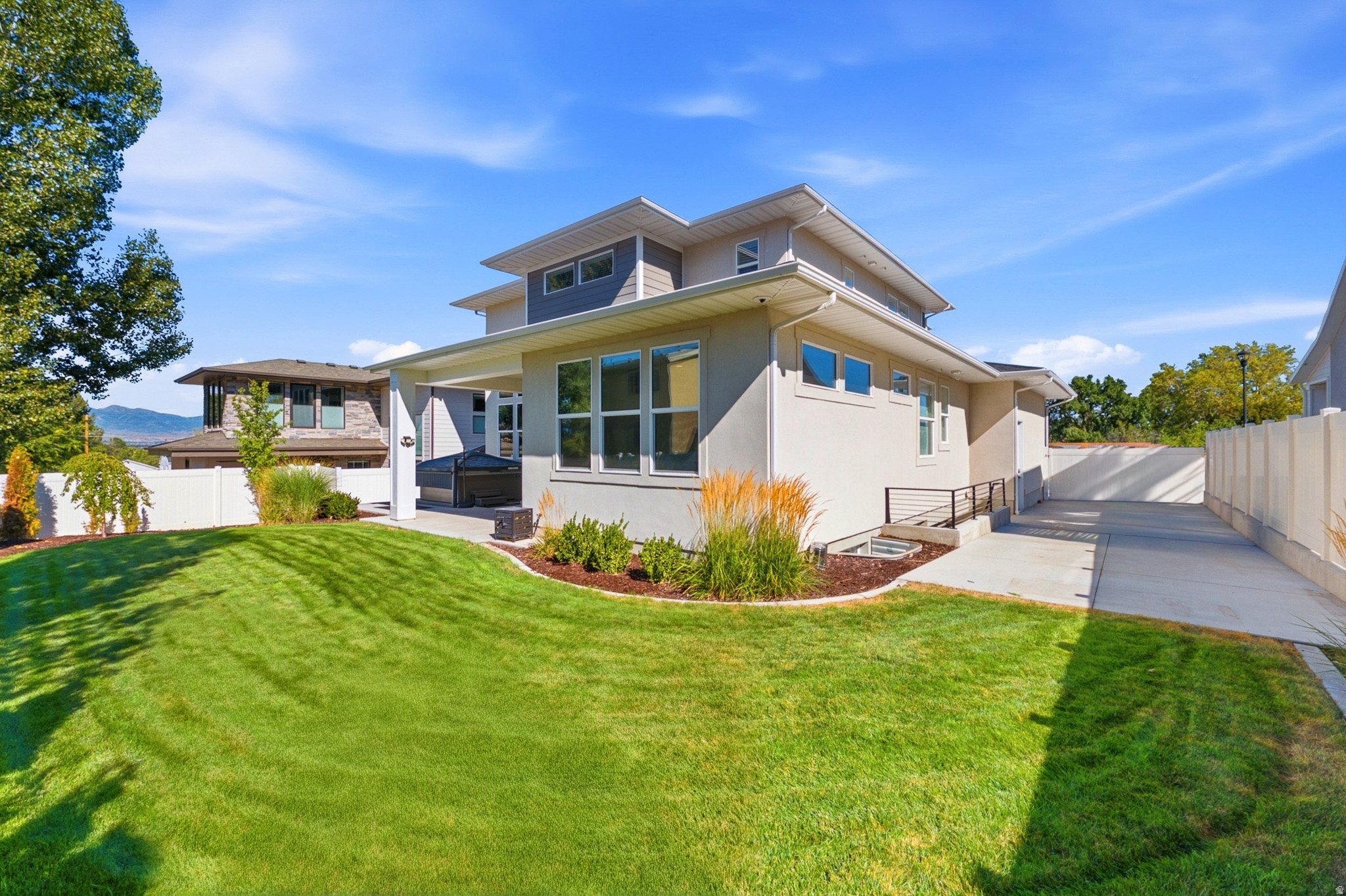 main property photo 48