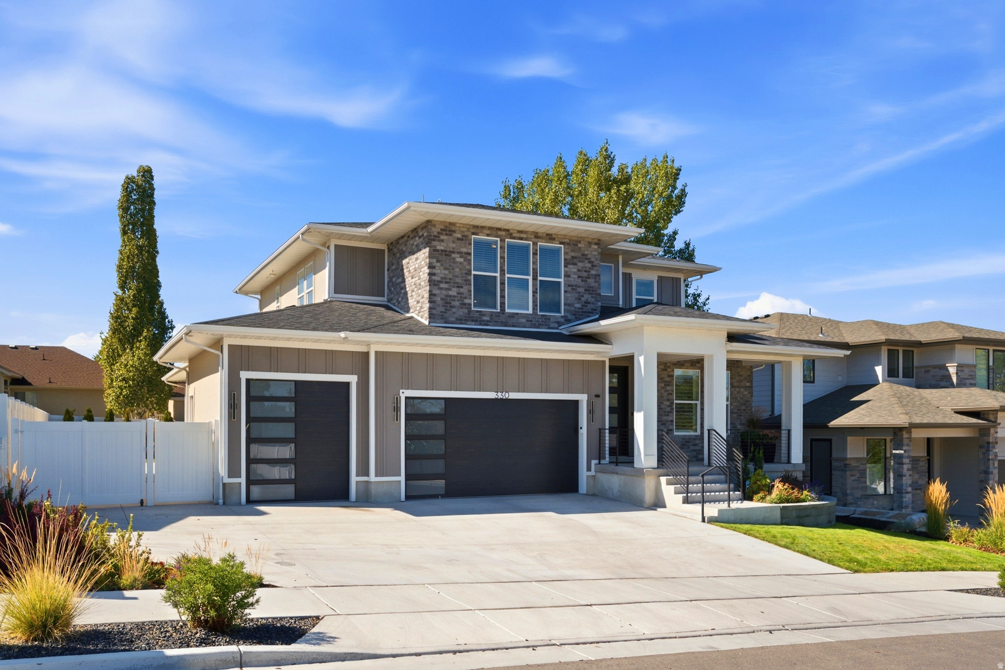 main property photo 54