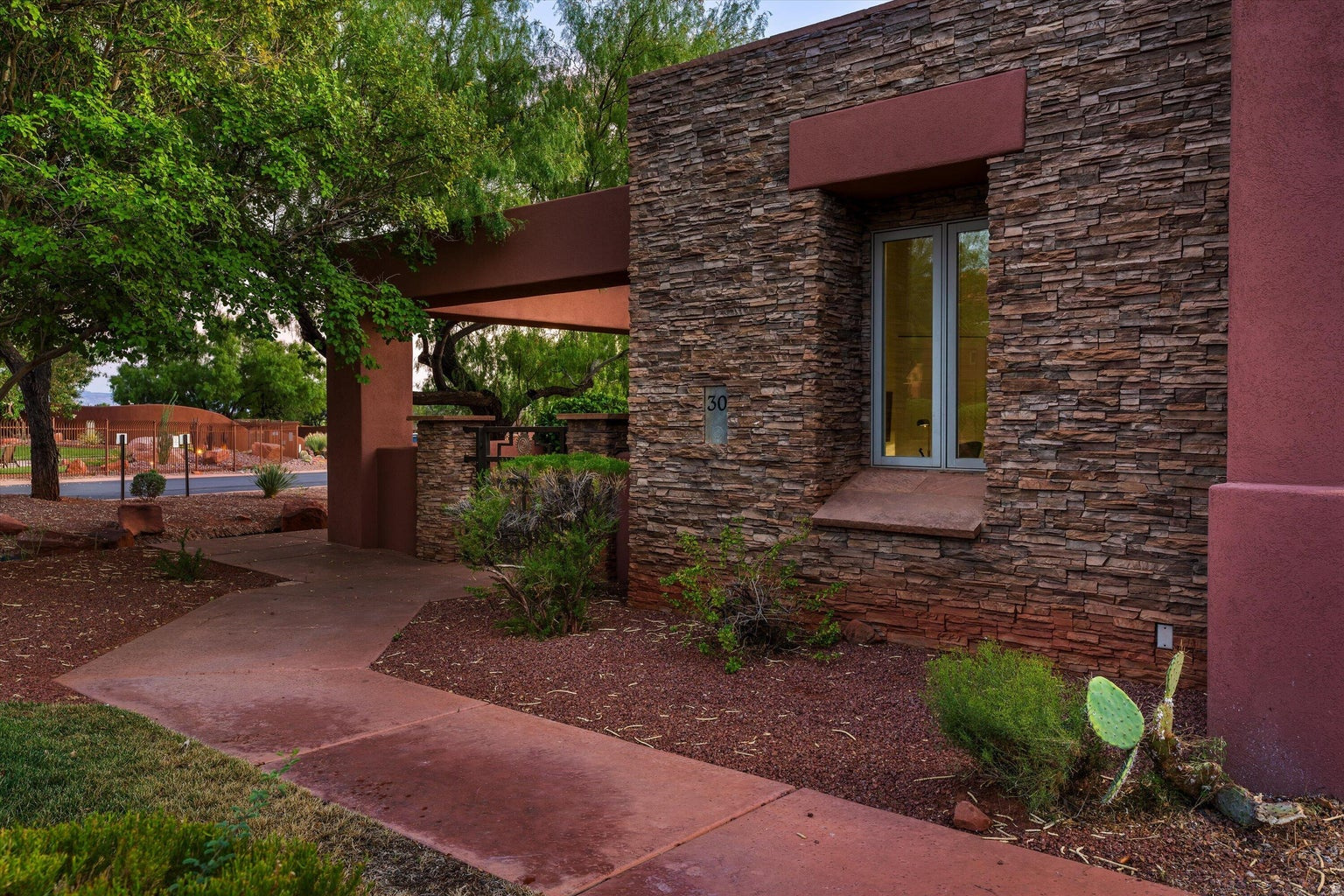 main property photo 31