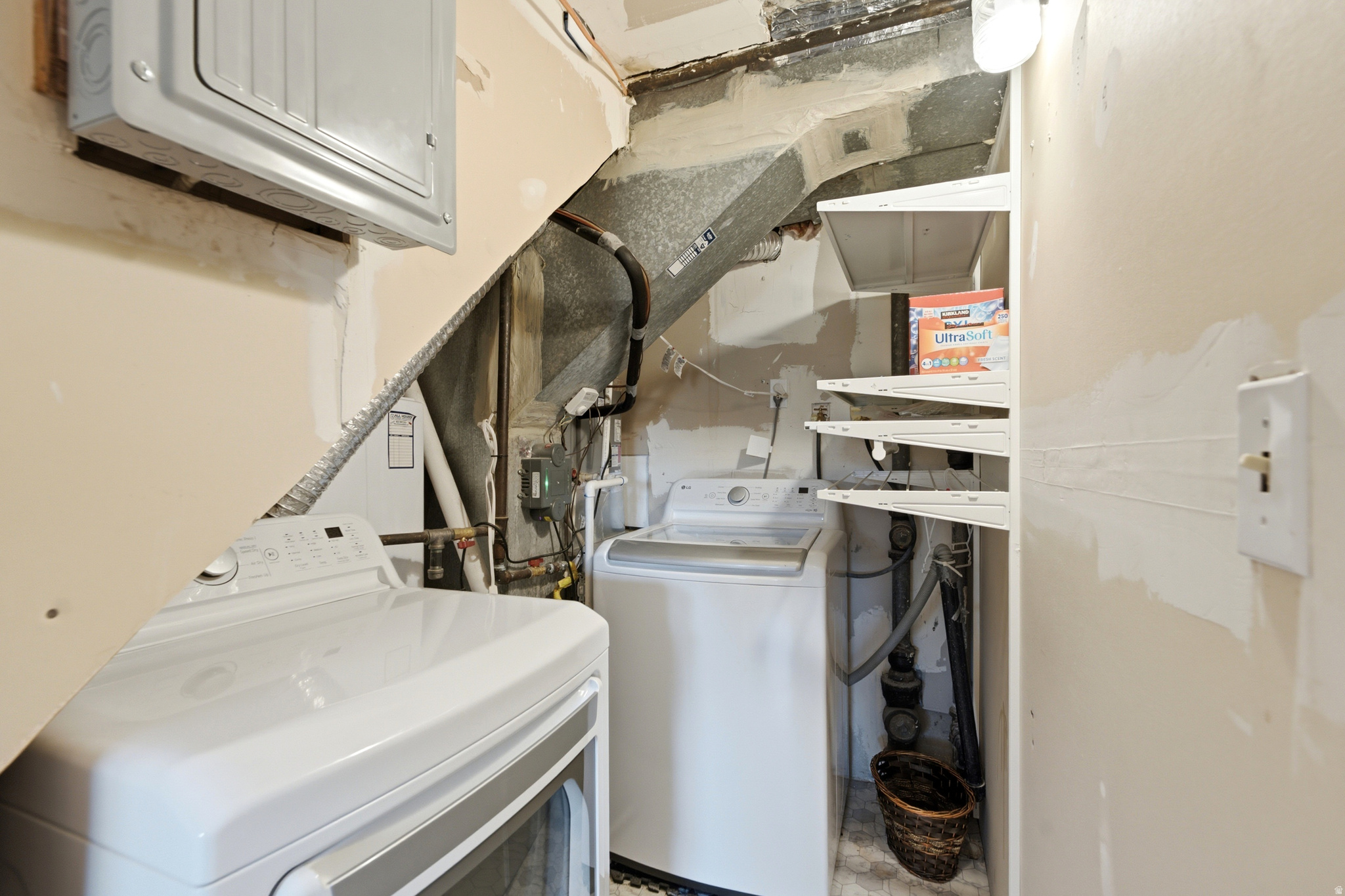 main property photo 45