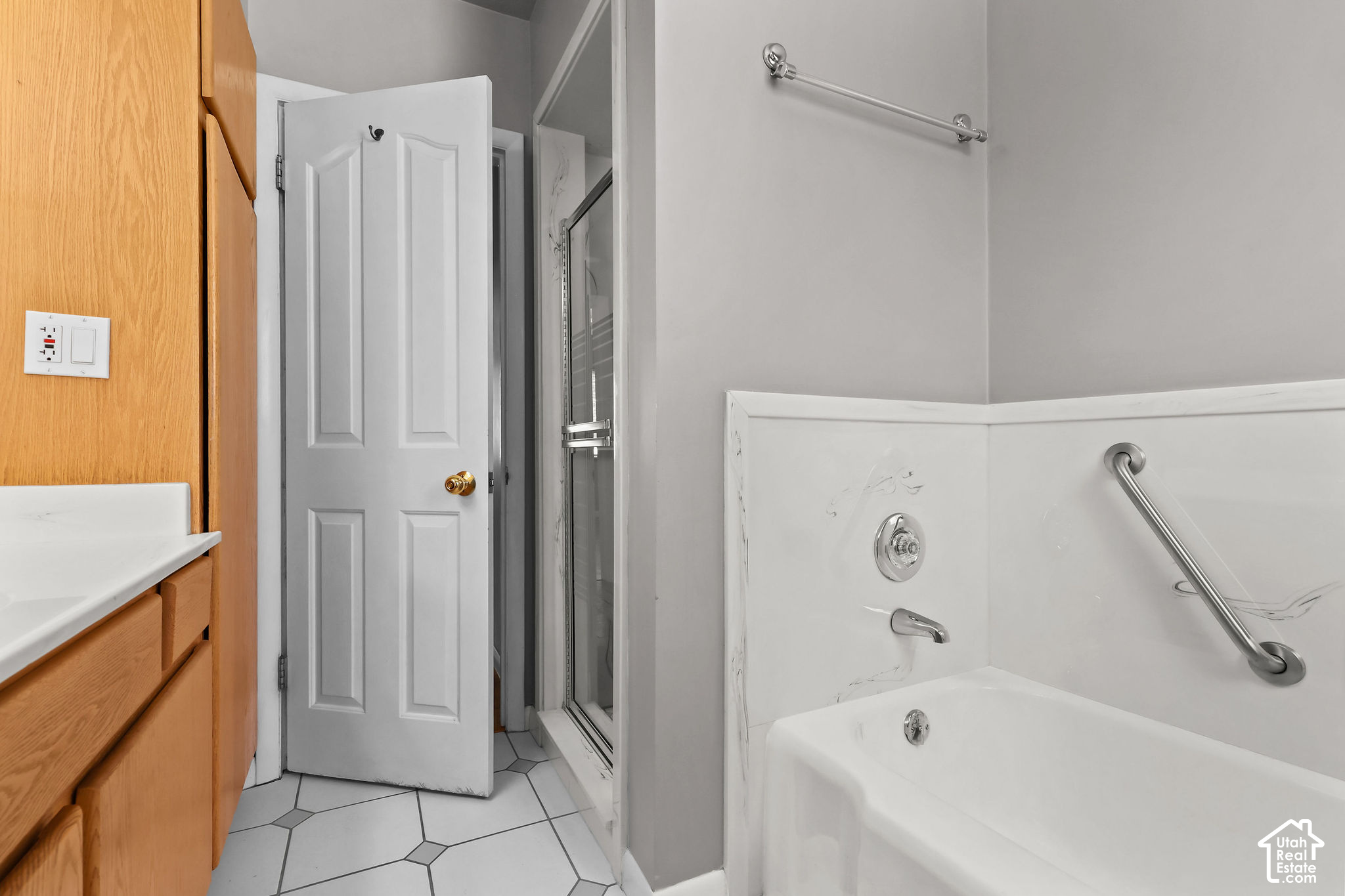 property viewer photo 19